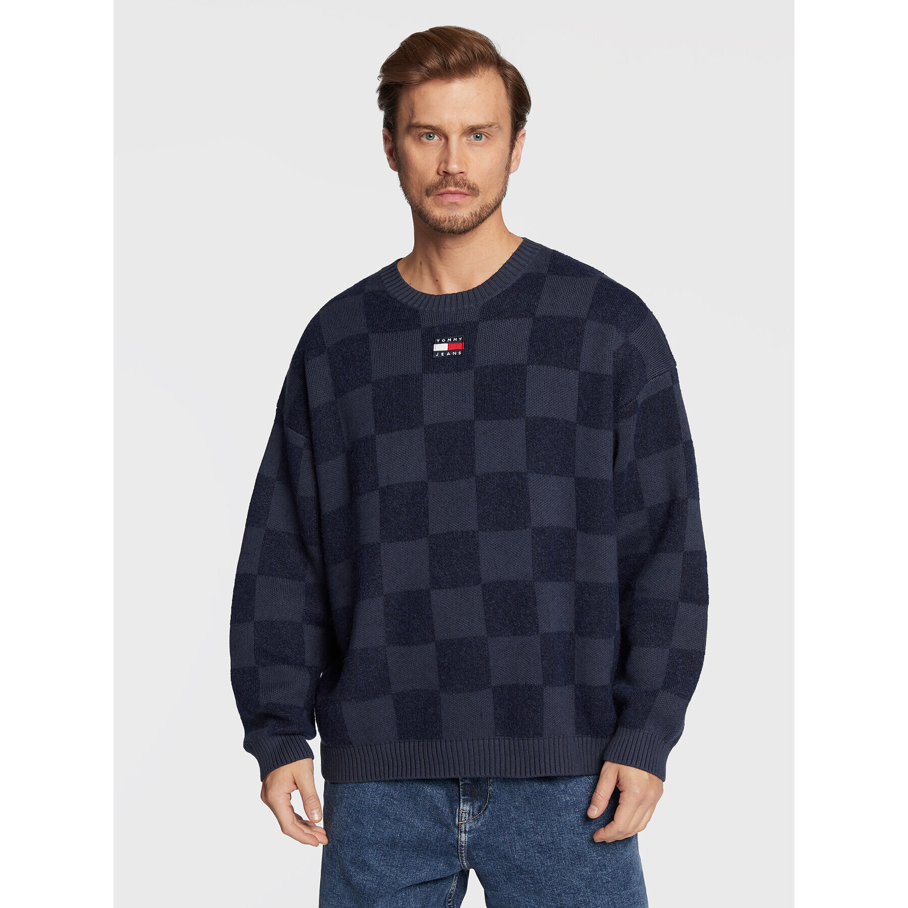 Tommy Jeans Пуловер Skater Checkerboard DM0DM15069 Тъмносин Relaxed Fit - Pepit.bg