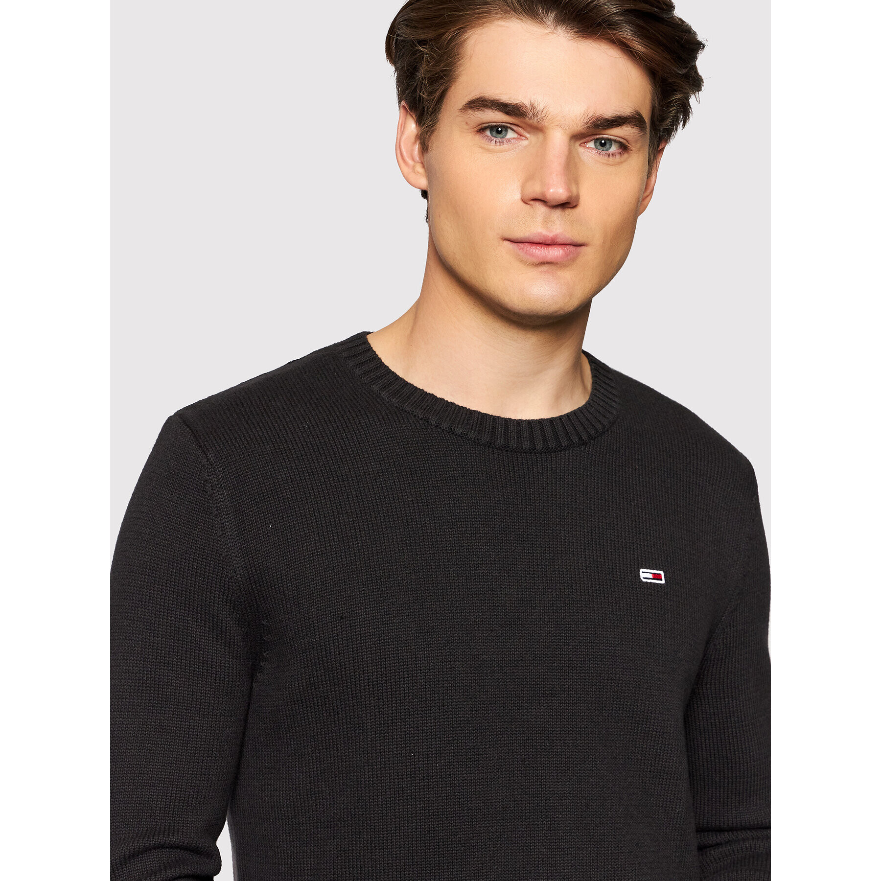 Tommy Jeans Пуловер Tjm Essential DM0DM11856 Черен Regular Fit - Pepit.bg