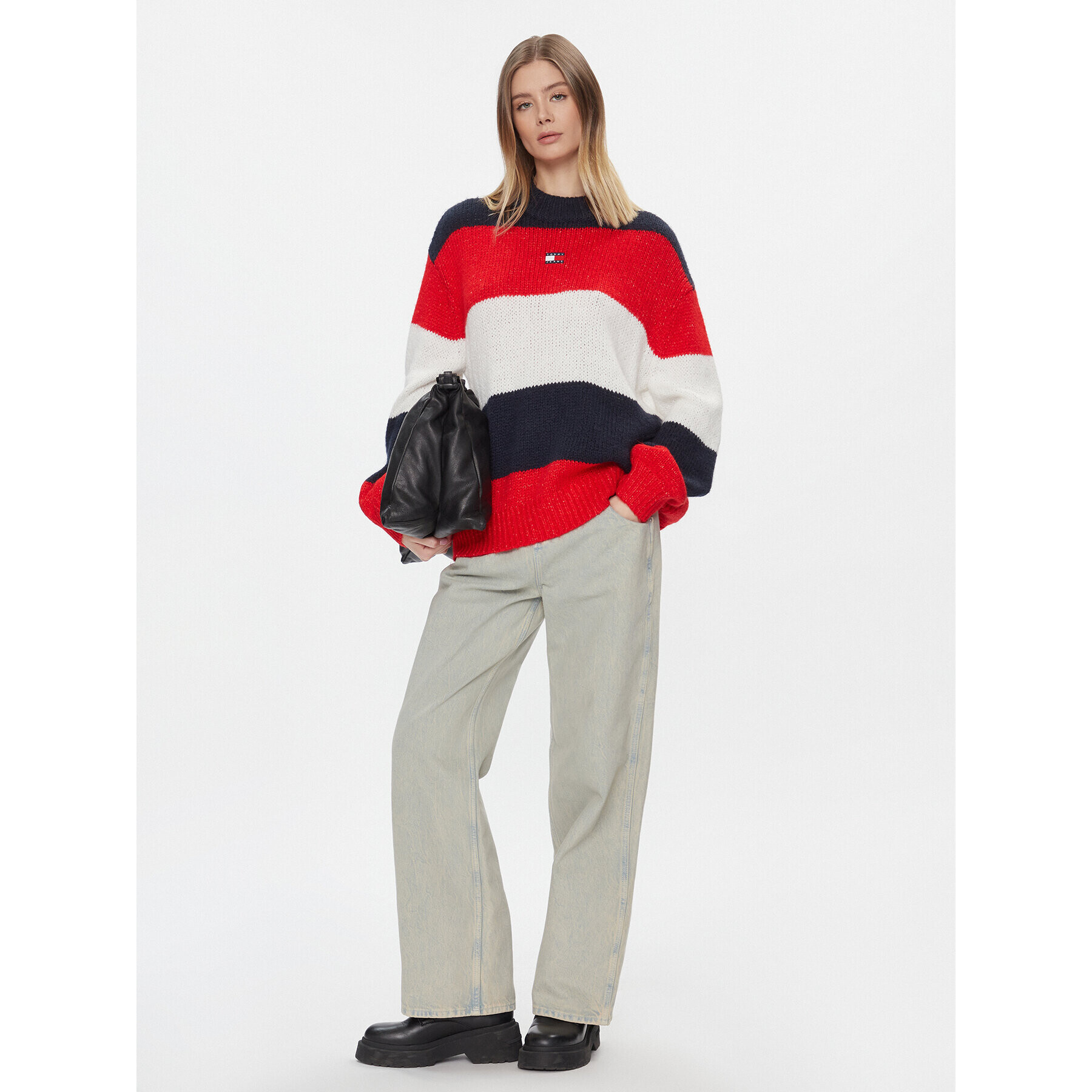 Tommy Jeans Пуловер Tjw Colorblock Sweater DW0DW17495 Тъмносин Regular Fit - Pepit.bg