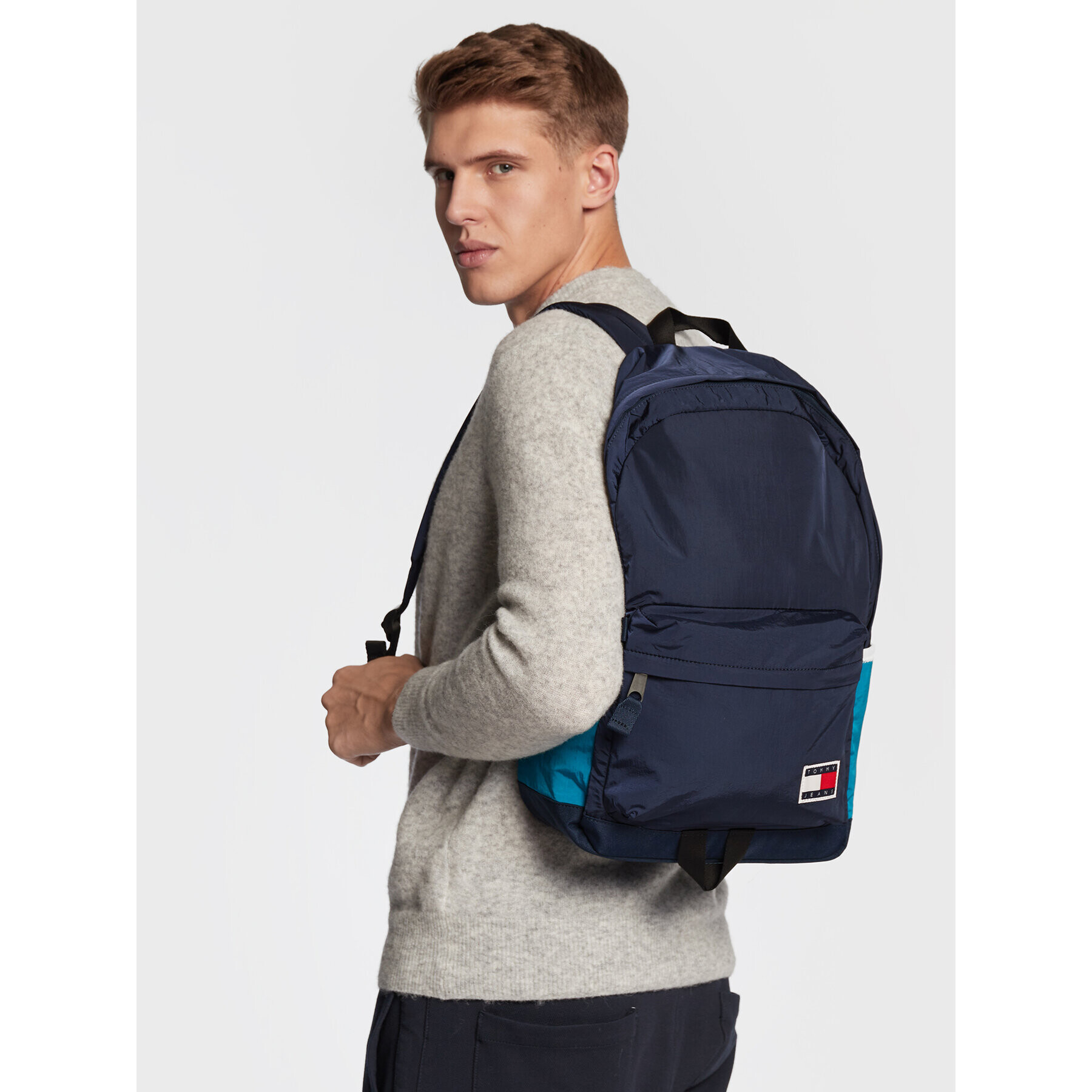 Tommy Jeans Раница Tjm College Dome Backpack AM0AM08847 Тъмносин - Pepit.bg