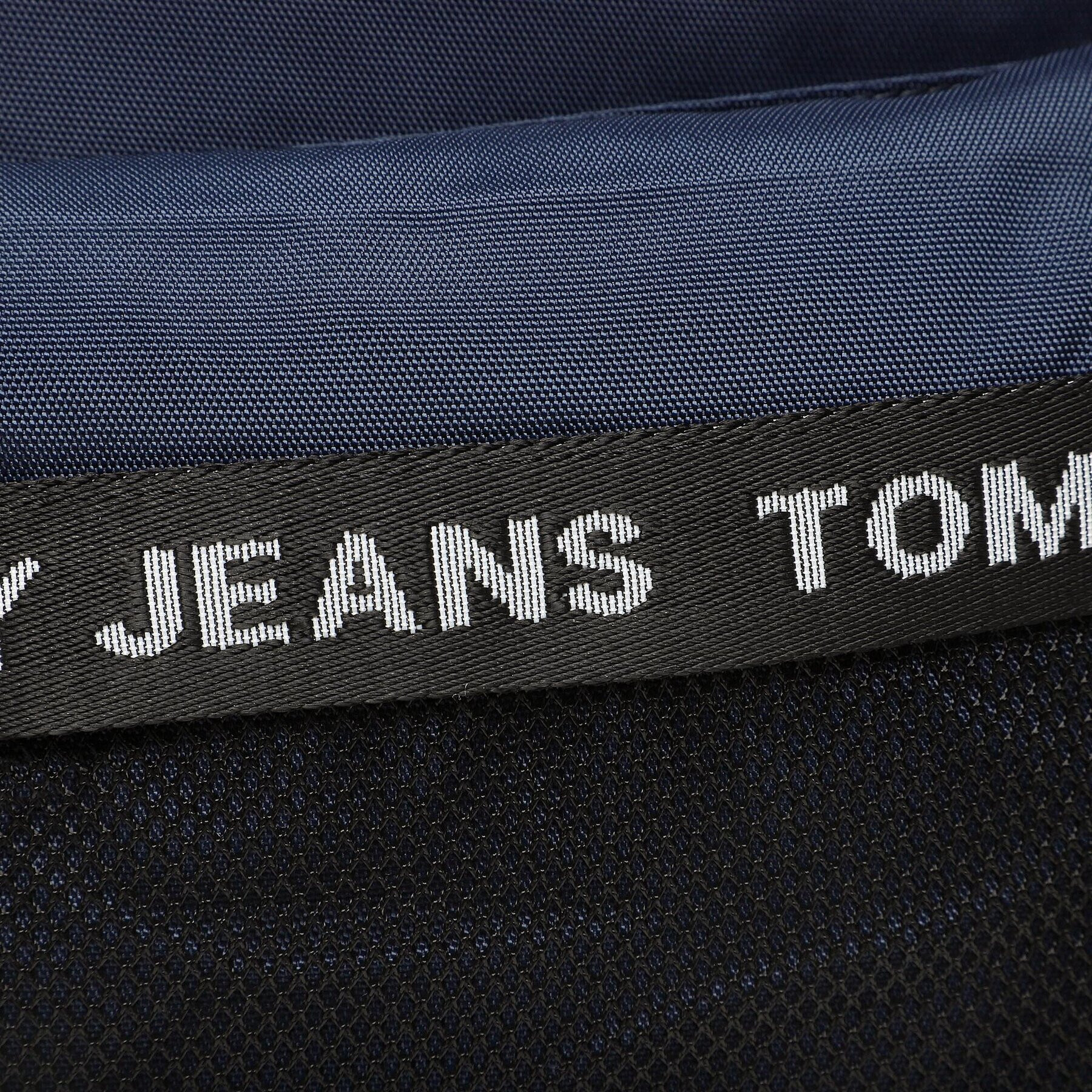 Tommy Jeans Раница Tjm Essential Backpack AM0AM10900 Тъмносин - Pepit.bg