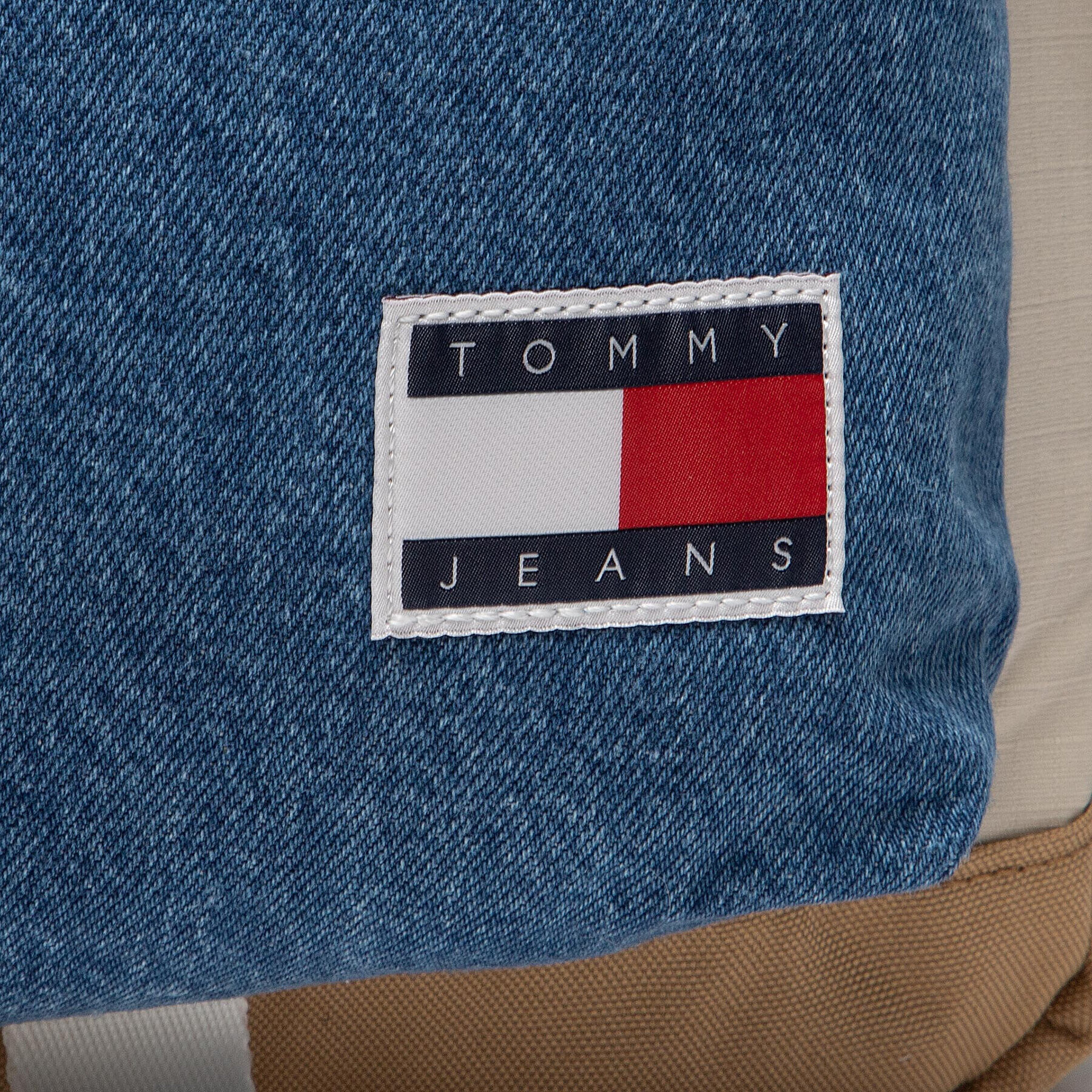 Tommy Jeans Раница Tjw College Dome Backpack Mix AM0AM09562 Бежов - Pepit.bg