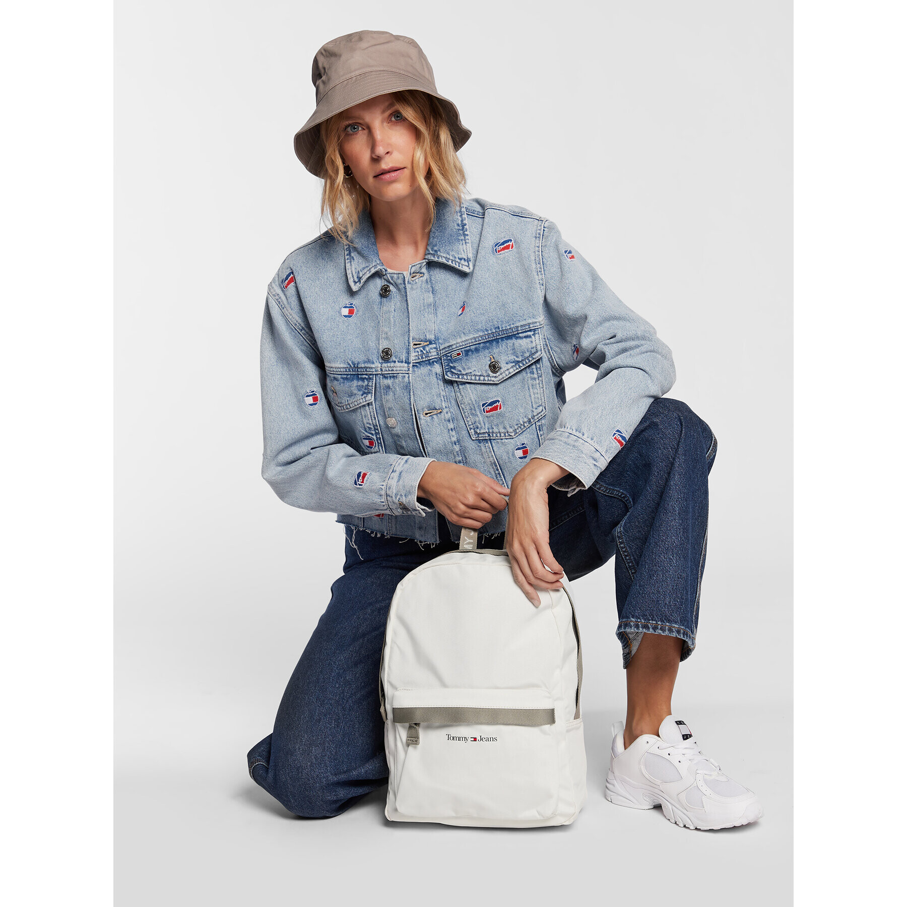 Tommy Jeans Раница Tjw Essential Backpack AW0AW14124 Бял - Pepit.bg