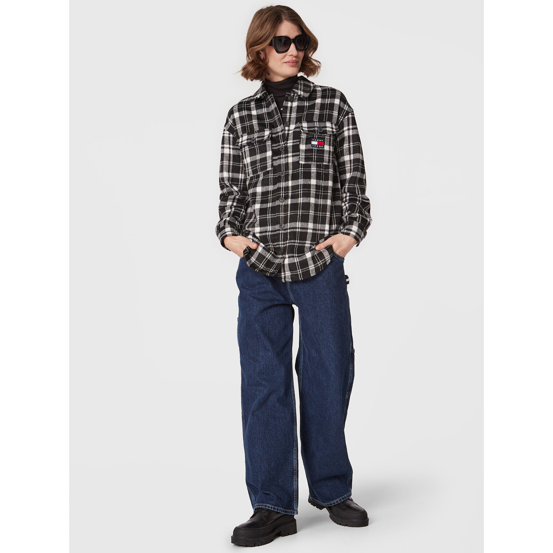 Tommy Jeans Риза DW0DW15035 Черен Relaxed Fit - Pepit.bg