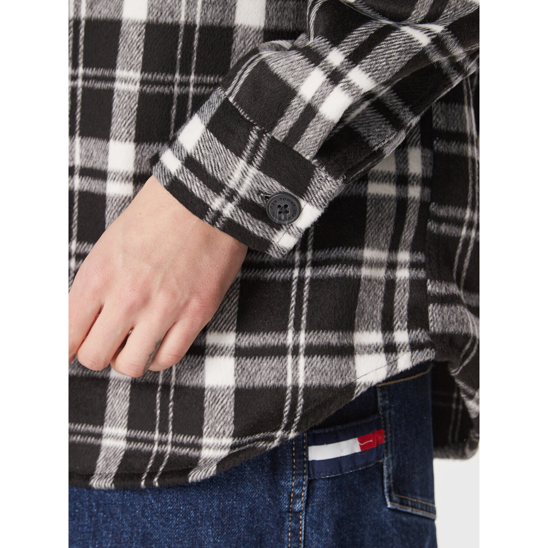 Tommy Jeans Риза DW0DW15035 Черен Relaxed Fit - Pepit.bg