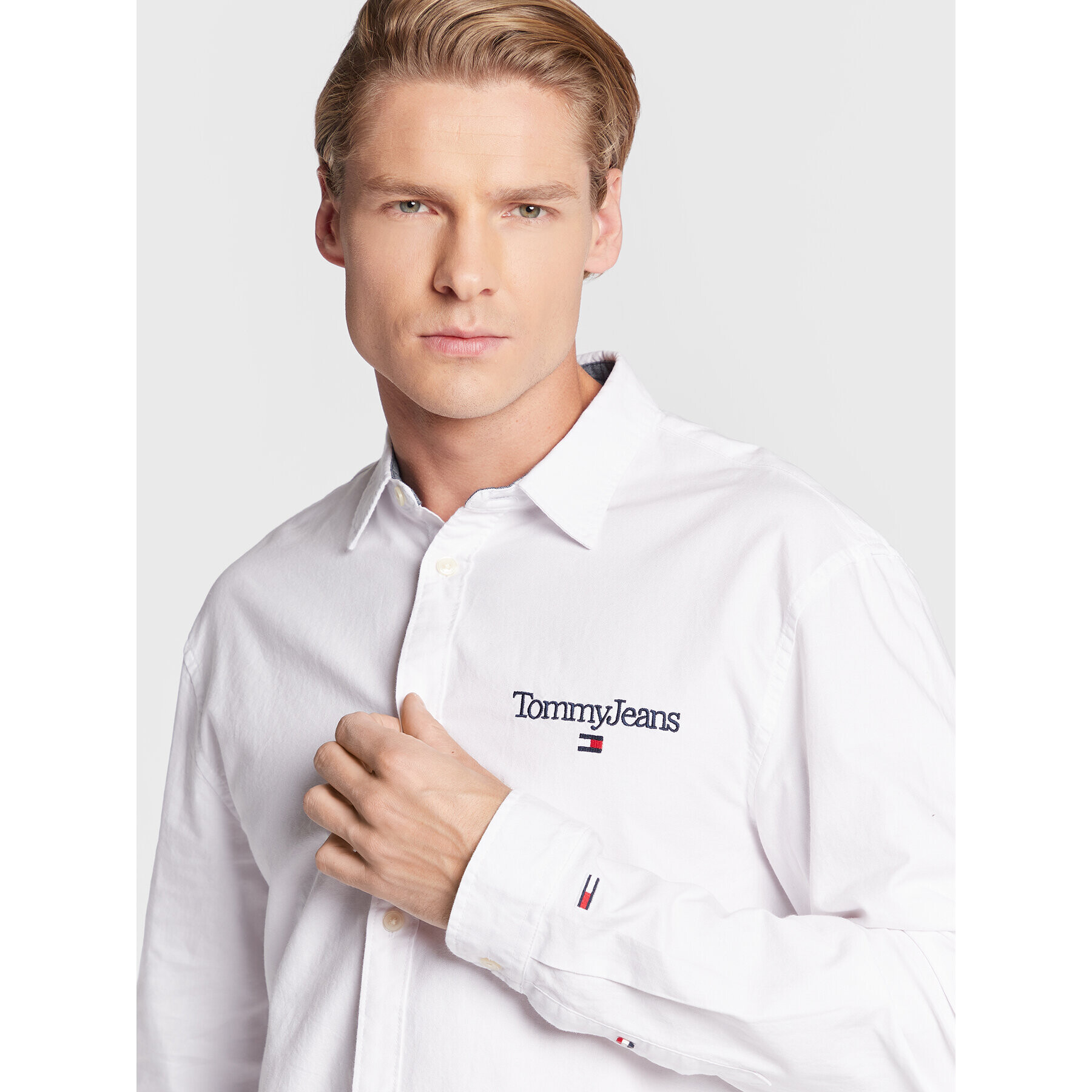 Tommy Jeans Риза Serif Linear Oxford DM0DM15143 Бял Classic Fit - Pepit.bg