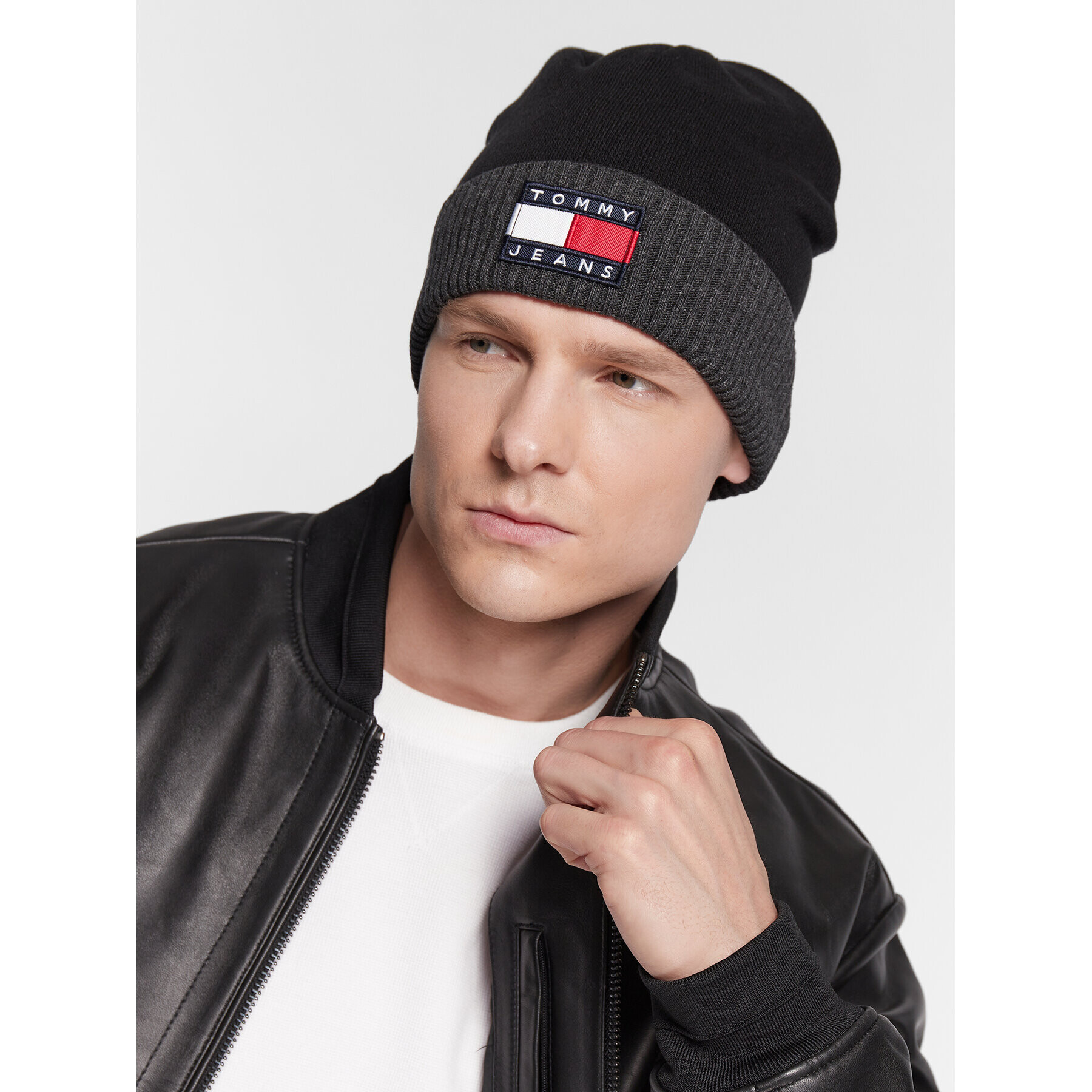 Tommy Jeans Шапка AM0AM10399 Черен - Pepit.bg