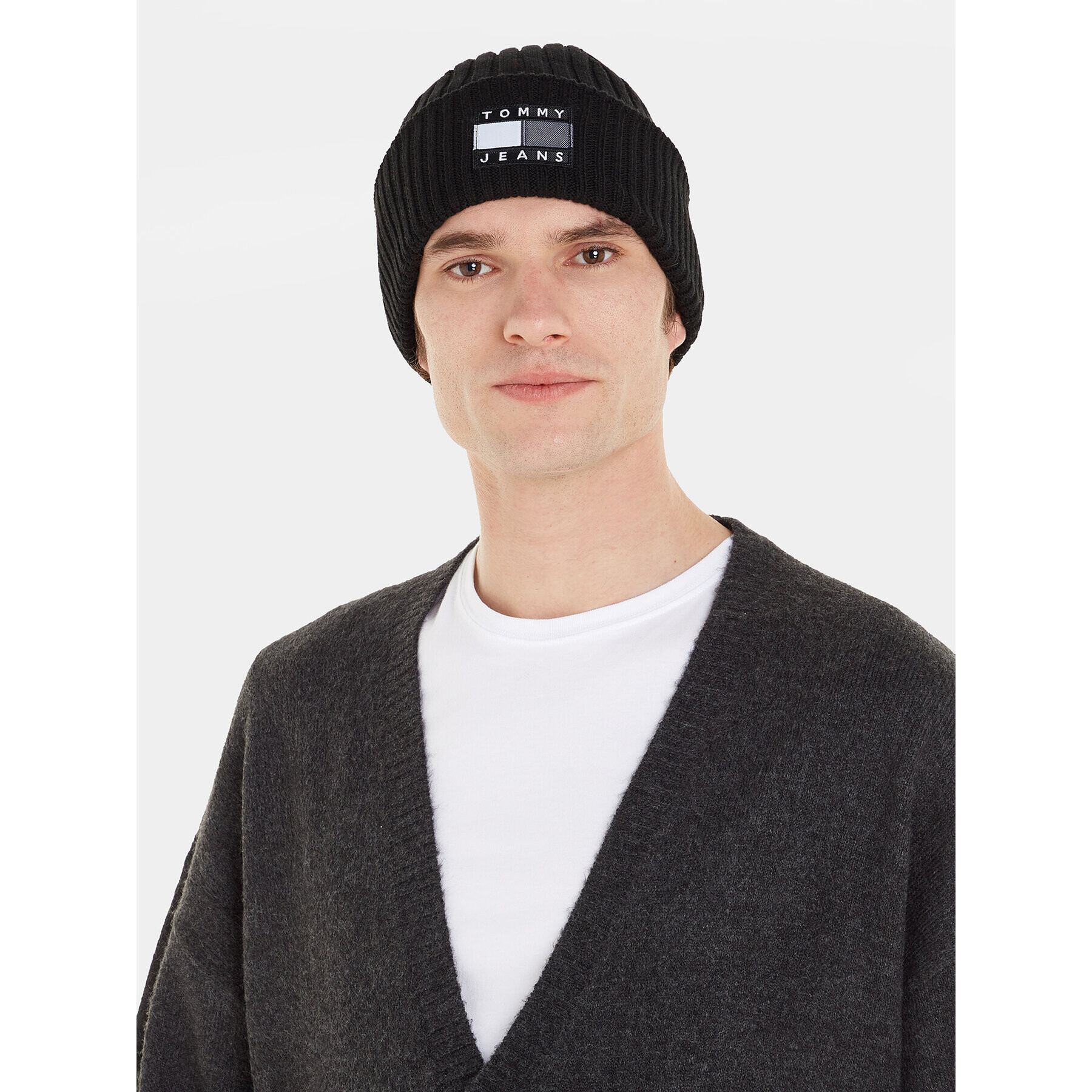 Tommy Jeans Шапка Tjm Heritage Archive Beanie AM0AM11689 Черен - Pepit.bg