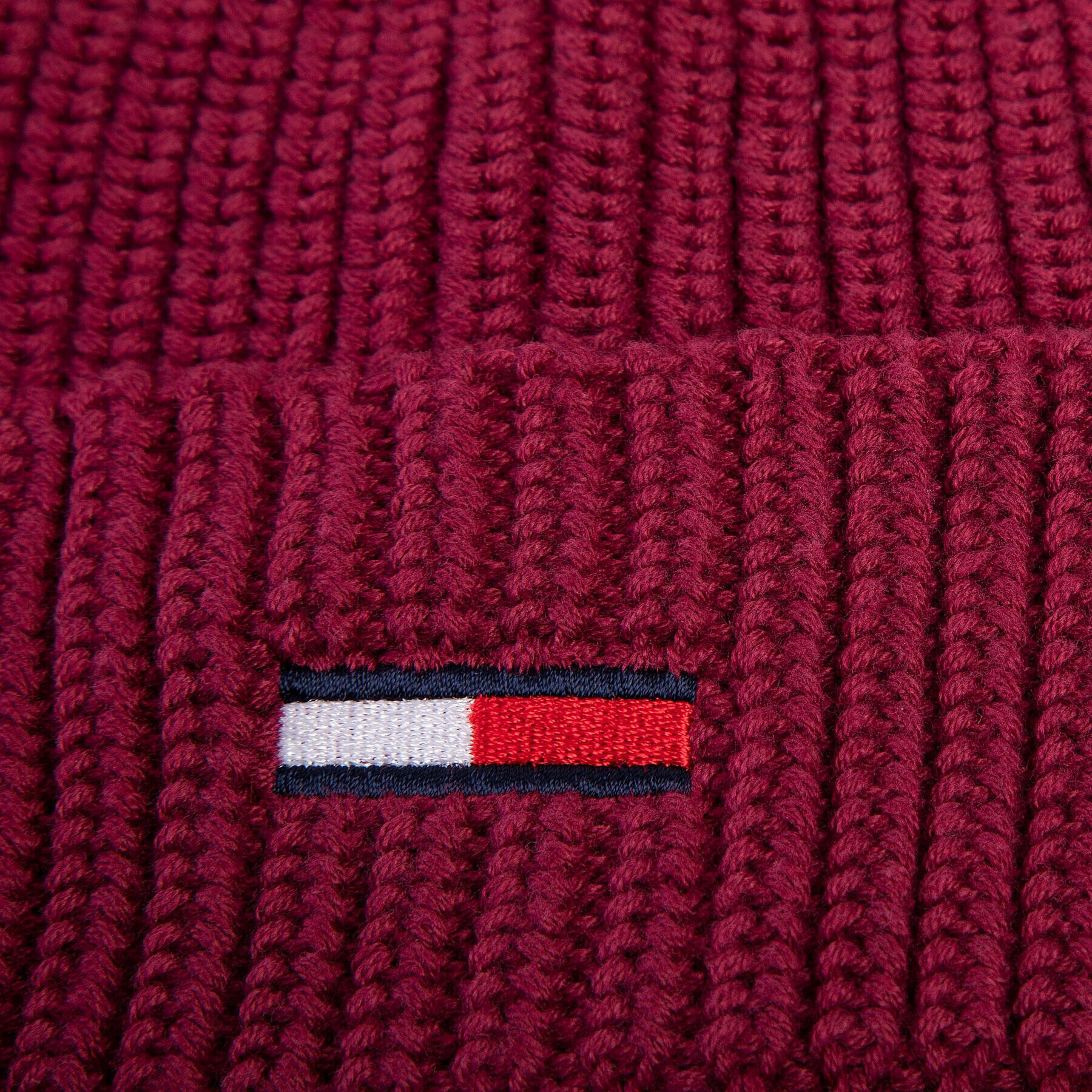 Tommy Jeans Шапка Tjw Basic Flag Rib Beanie AW0AW07223 Бордо - Pepit.bg