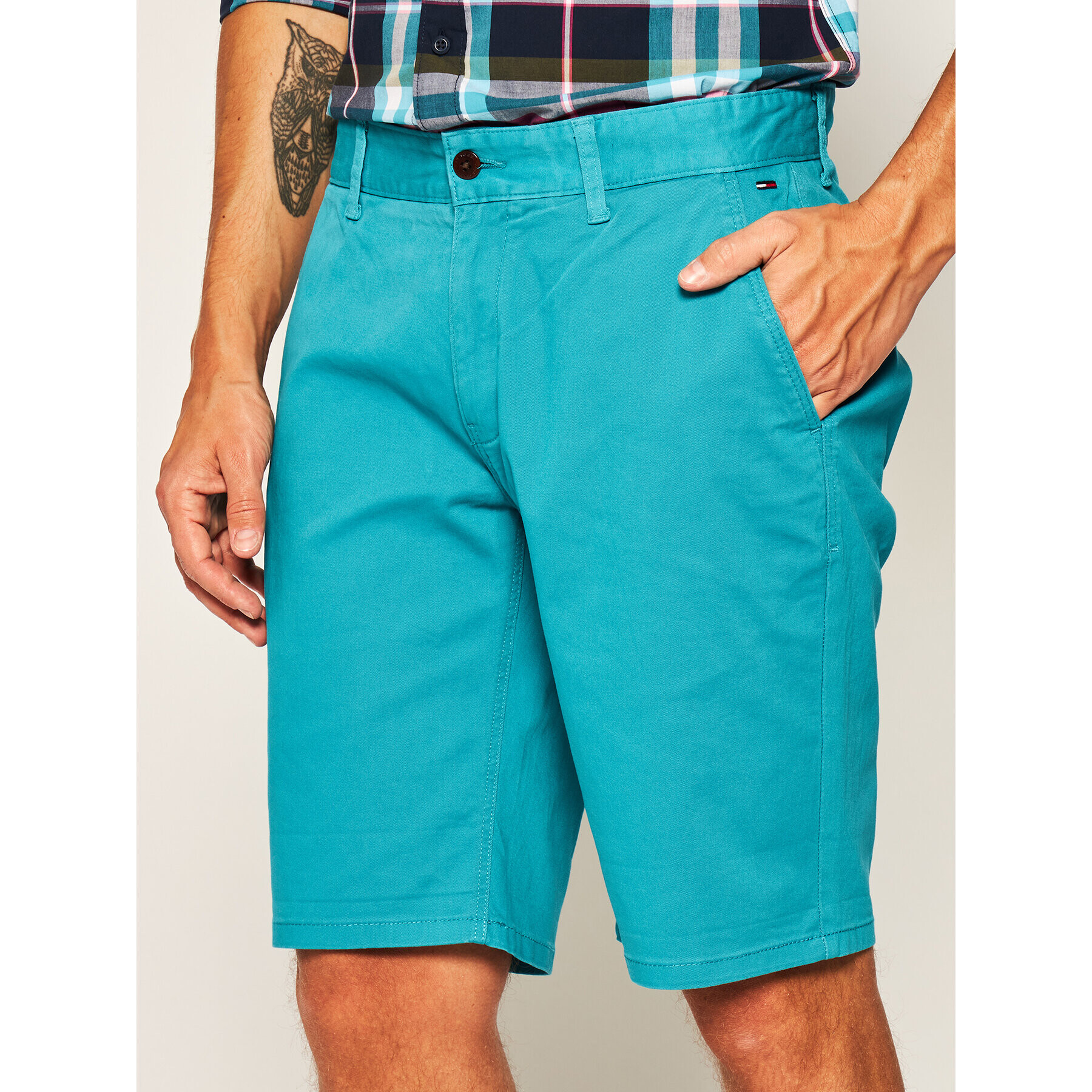Tommy Jeans Шорти от плат Essential Chino DM0DM05444 Син Regular Fit - Pepit.bg