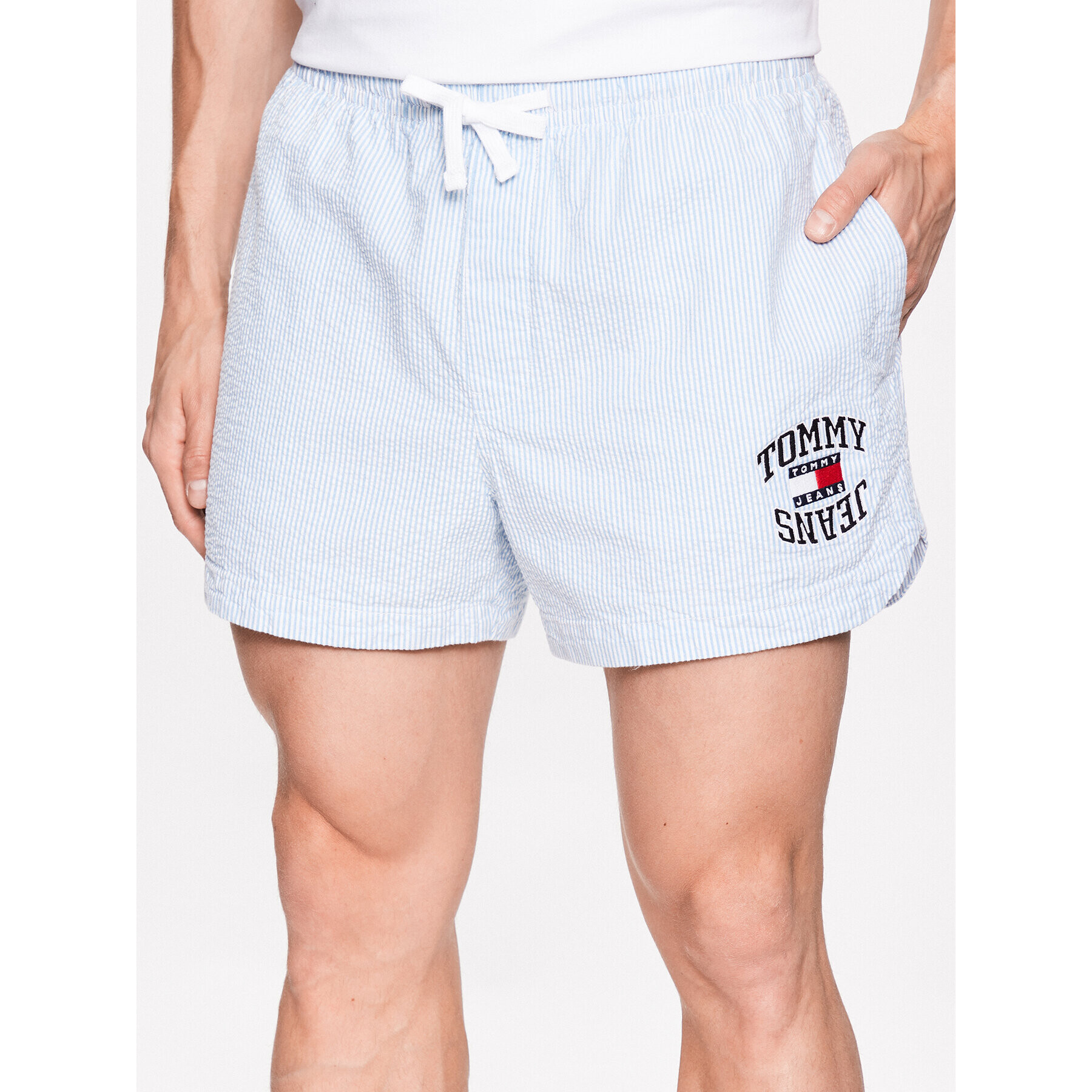 Tommy Jeans Шорти от плат Seersucker DM0DM16294 Син Regular Fit - Pepit.bg