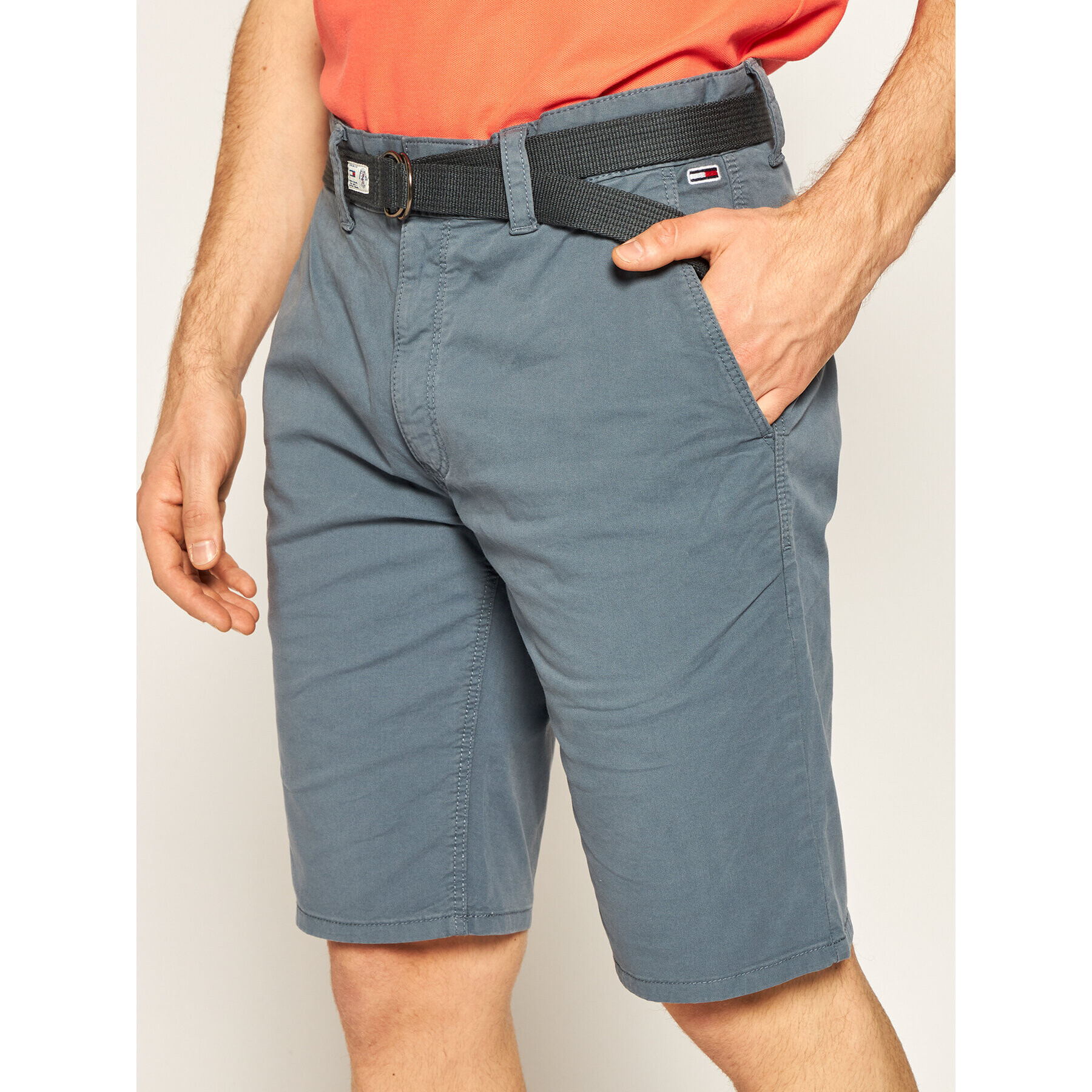 Tommy Jeans Шорти от плат Vintage DM0DM07932 Сив Regular Fit - Pepit.bg