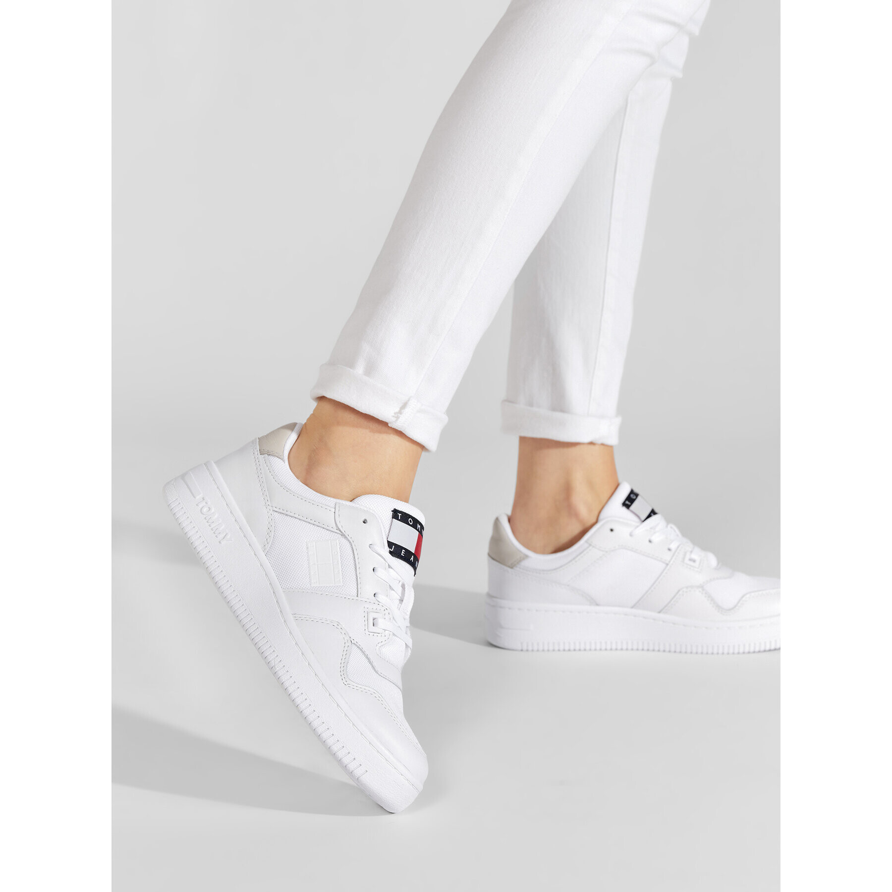 Tommy Jeans Сникърси Mix Basket Wmn EN0EN01878 Бял - Pepit.bg