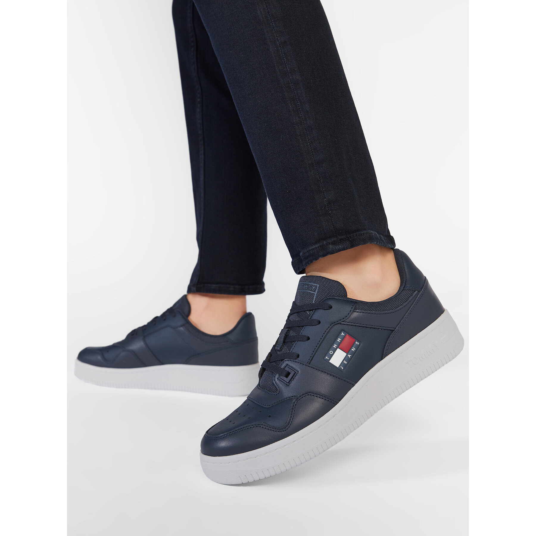 Tommy Jeans Сникърси Retro Basket EM0EM00955 Тъмносин - Pepit.bg