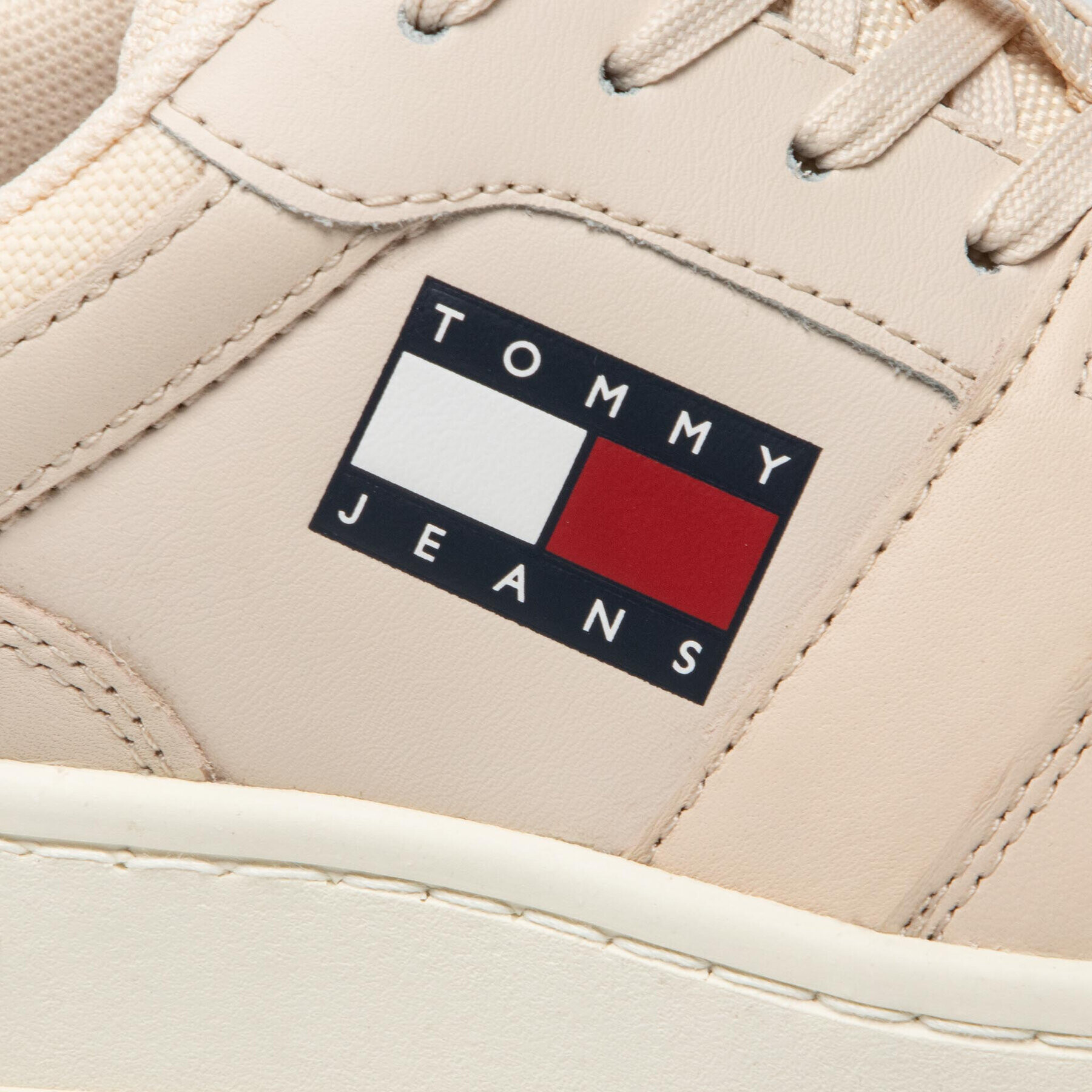 Tommy Jeans Сникърси Retro Basket Wmn EN0EN01723 Бежов - Pepit.bg