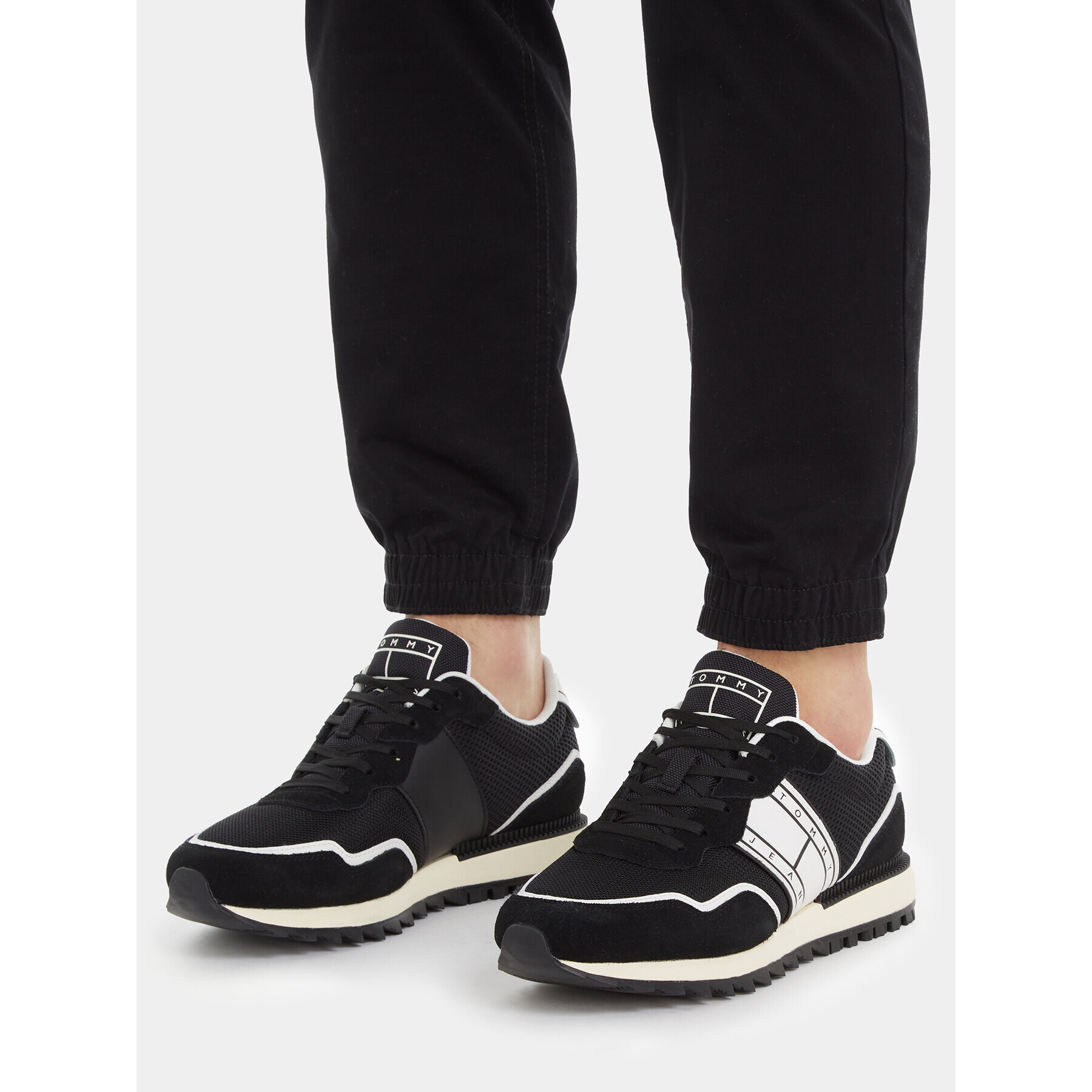 Tommy Jeans Сникърси Tjm Runner Mix Material EM0EM01266 Черен - Pepit.bg