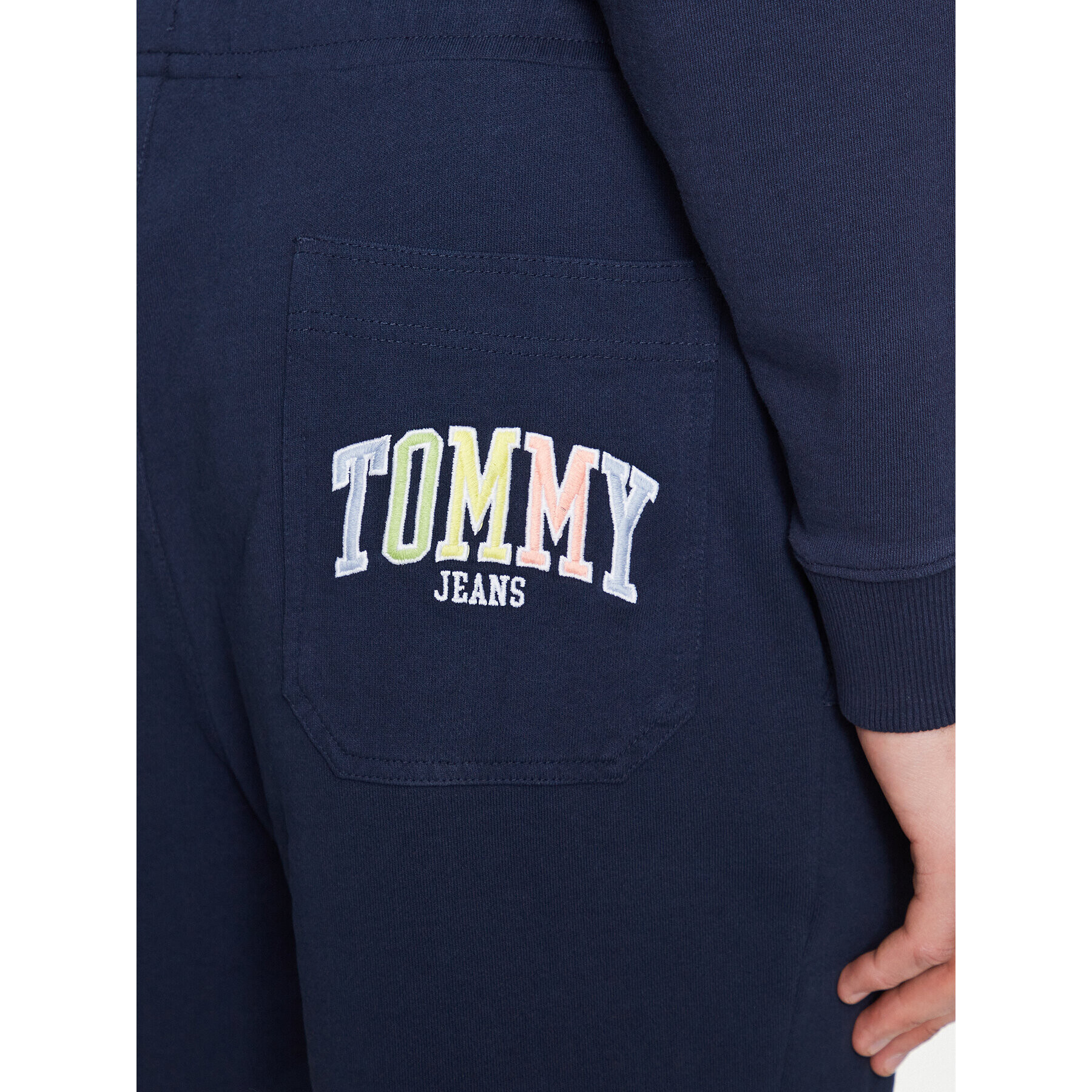 Tommy Jeans Спортни шорти College DM0DM16331 Тъмносин Regular Fit - Pepit.bg