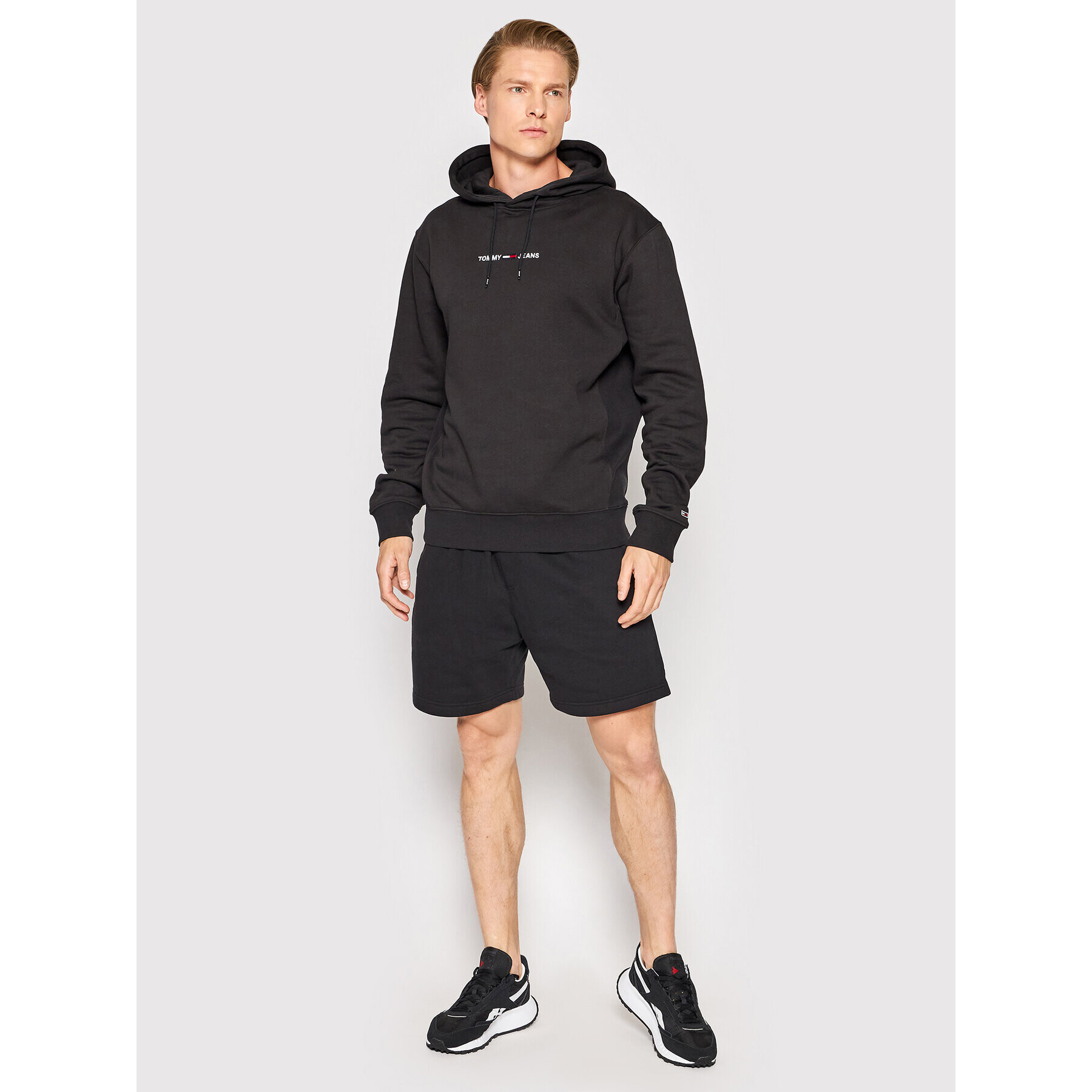 Tommy Jeans Спортни шорти Fleece Beach DM0DM12953 Черен Regular Fit - Pepit.bg