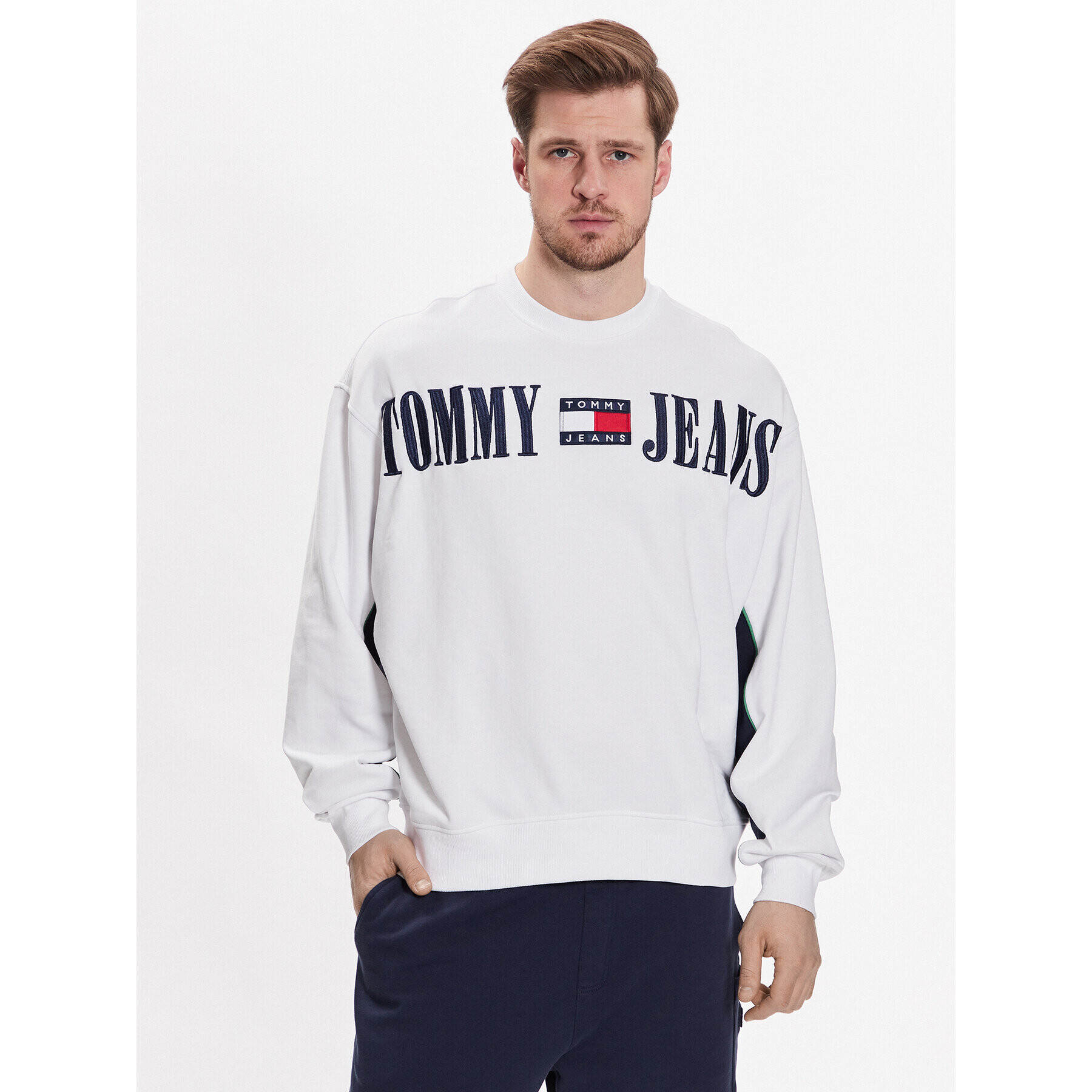 Tommy Jeans Суитшърт Archive DM0DM16378 Бял Boxy Fit - Pepit.bg