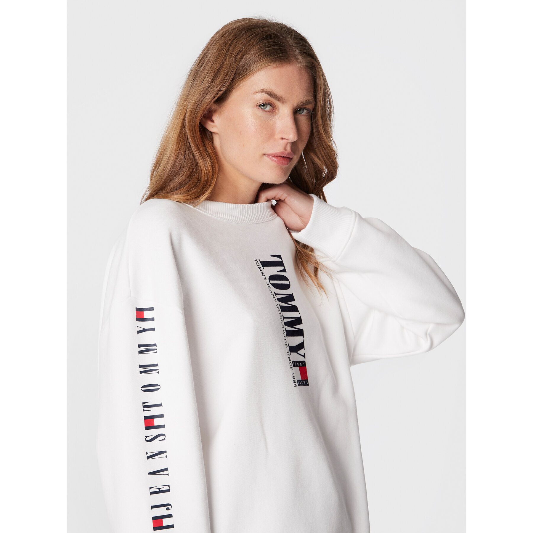 Tommy Jeans Суитшърт Archive DW0DW14346 Бял Relaxed Fit - Pepit.bg