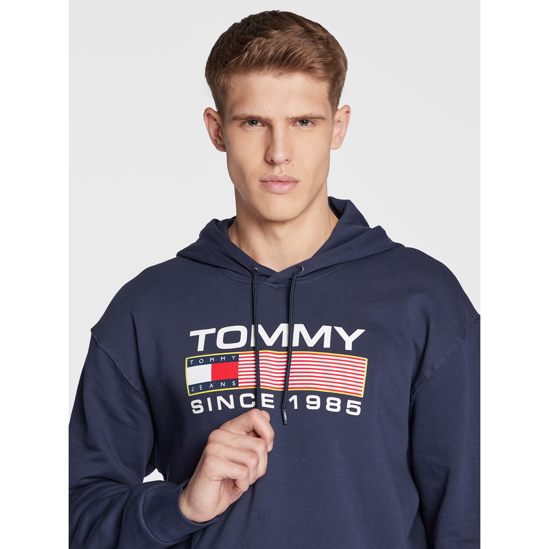 Tommy Jeans Суитшърт Athletic DM0DM15009 Тъмносин Regular Fit - Pepit.bg