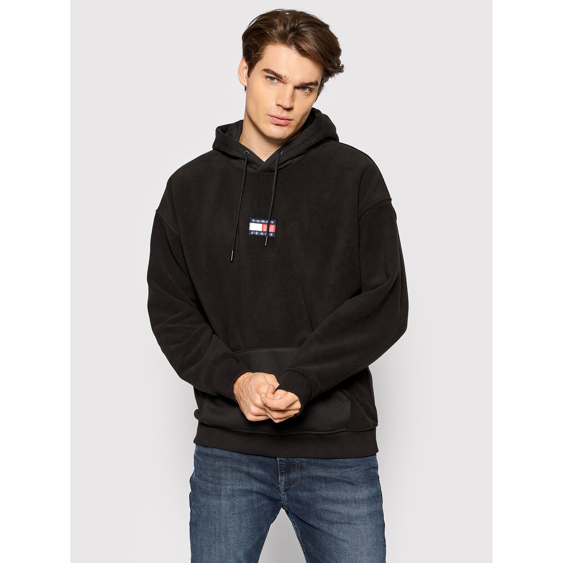 Tommy Jeans Суитшърт Badge DM0DM11646 Черен Regular Fit - Pepit.bg