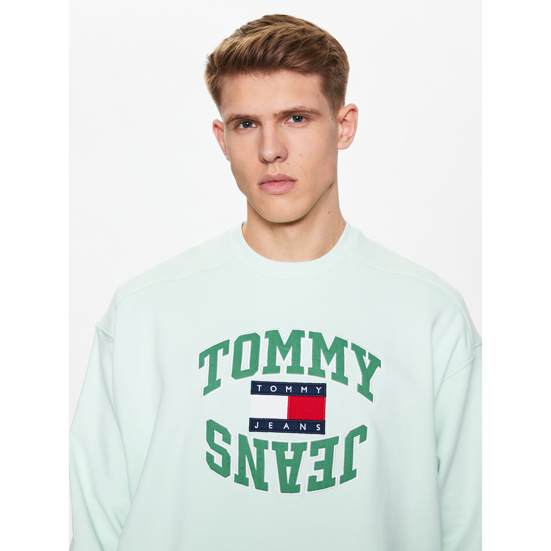 Tommy Jeans Суитшърт Boxy Arched Logo DM0DM16375 Зелен Boxy Fit - Pepit.bg