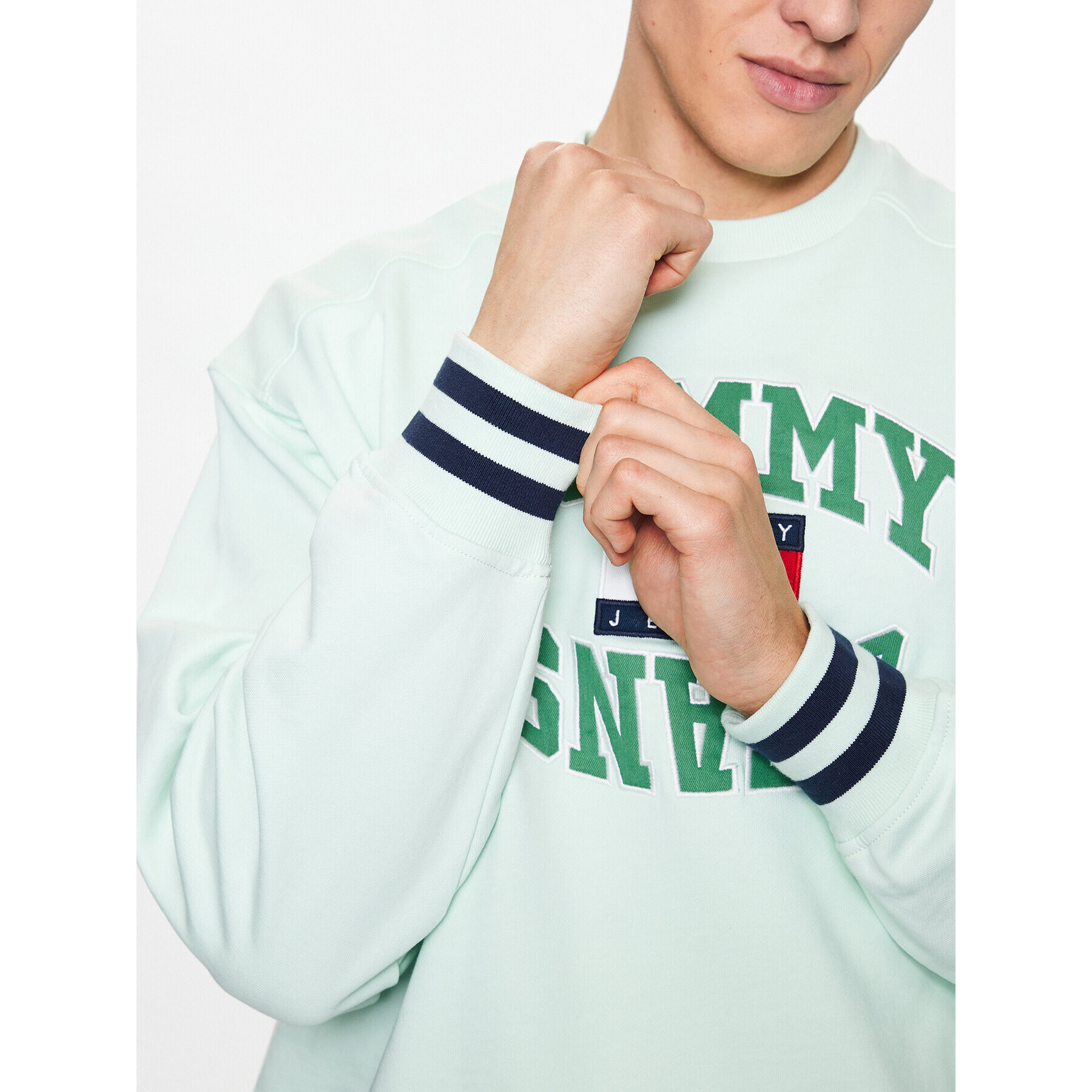 Tommy Jeans Суитшърт Boxy Arched Logo DM0DM16375 Зелен Boxy Fit - Pepit.bg