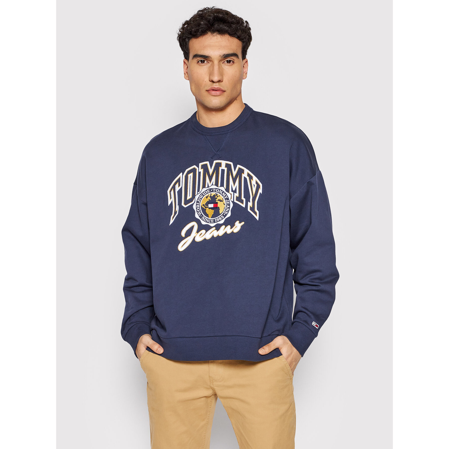 Tommy Jeans Суитшърт College Archive DM0DM12948 Тъмносин Regular Fit - Pepit.bg