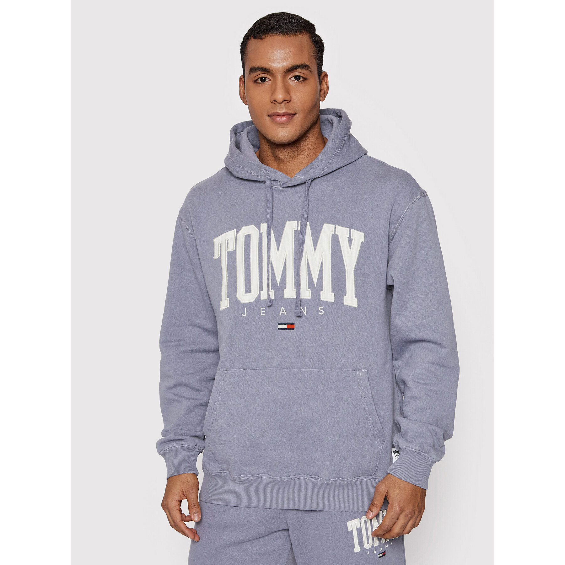 Tommy Jeans Суитшърт Collegiate DM0DM12543 Син Relaxed Fit - Pepit.bg