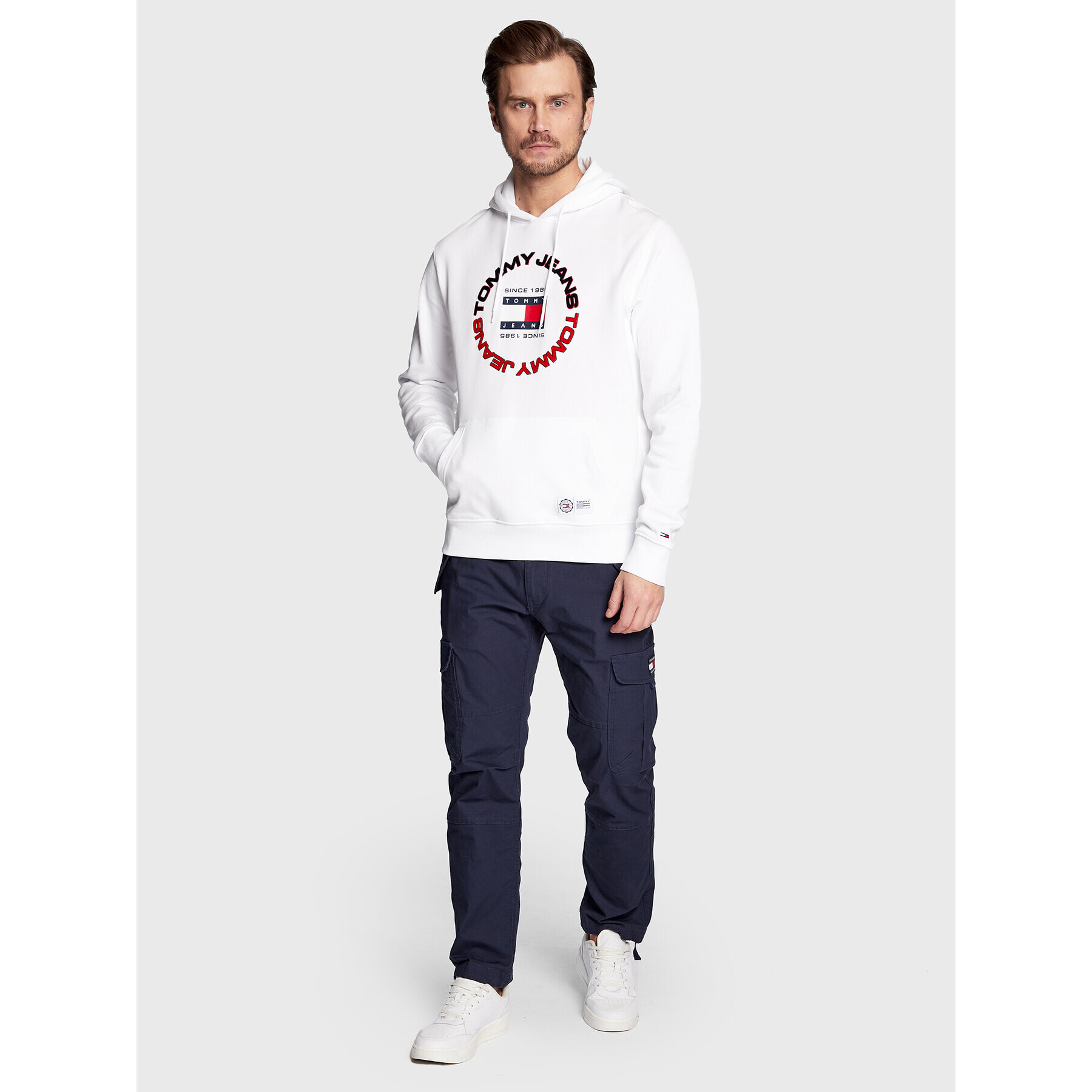 Tommy Jeans Суитшърт DM0DM15686 Бял Regular Fit - Pepit.bg