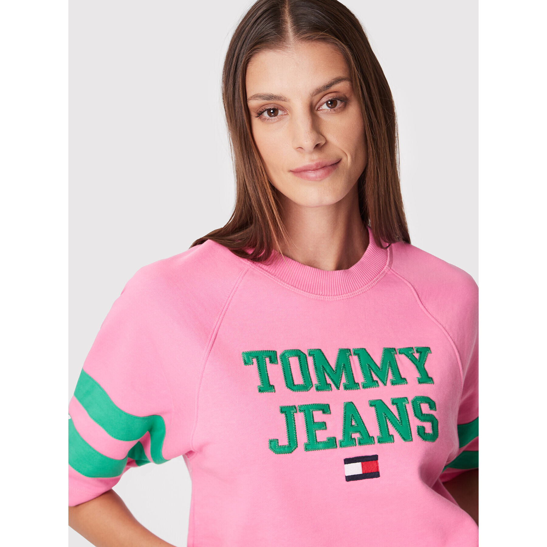 Tommy Jeans Суитшърт DW0DW14213 Розов Cropped Fit - Pepit.bg