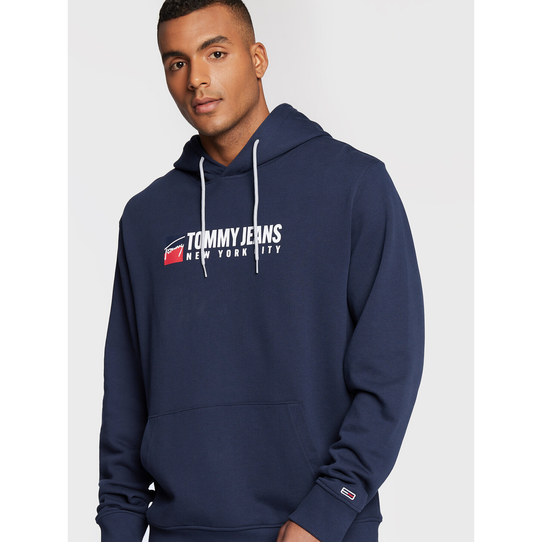 Tommy Jeans Суитшърт Entry Athletics DM0DM13878 Тъмносин Regular Fit - Pepit.bg