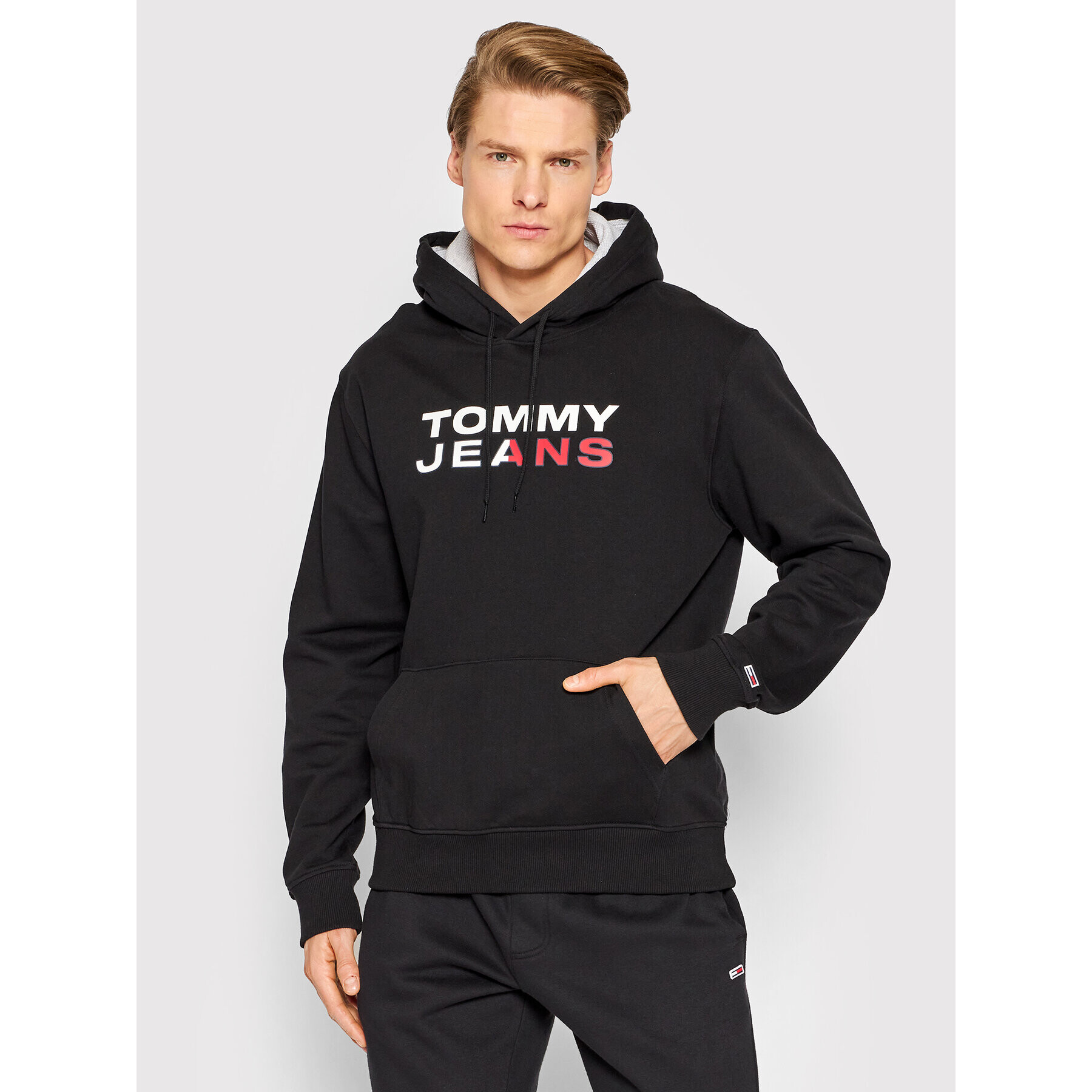 Tommy Jeans Суитшърт Entry DM0DM12375 Черен Regular Fit - Pepit.bg