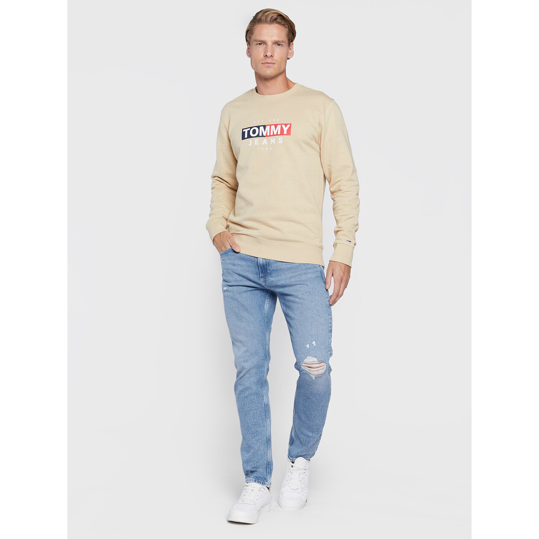 Tommy Jeans Суитшърт Entry Flag DM0DM14341 Бежов Regular Fit - Pepit.bg