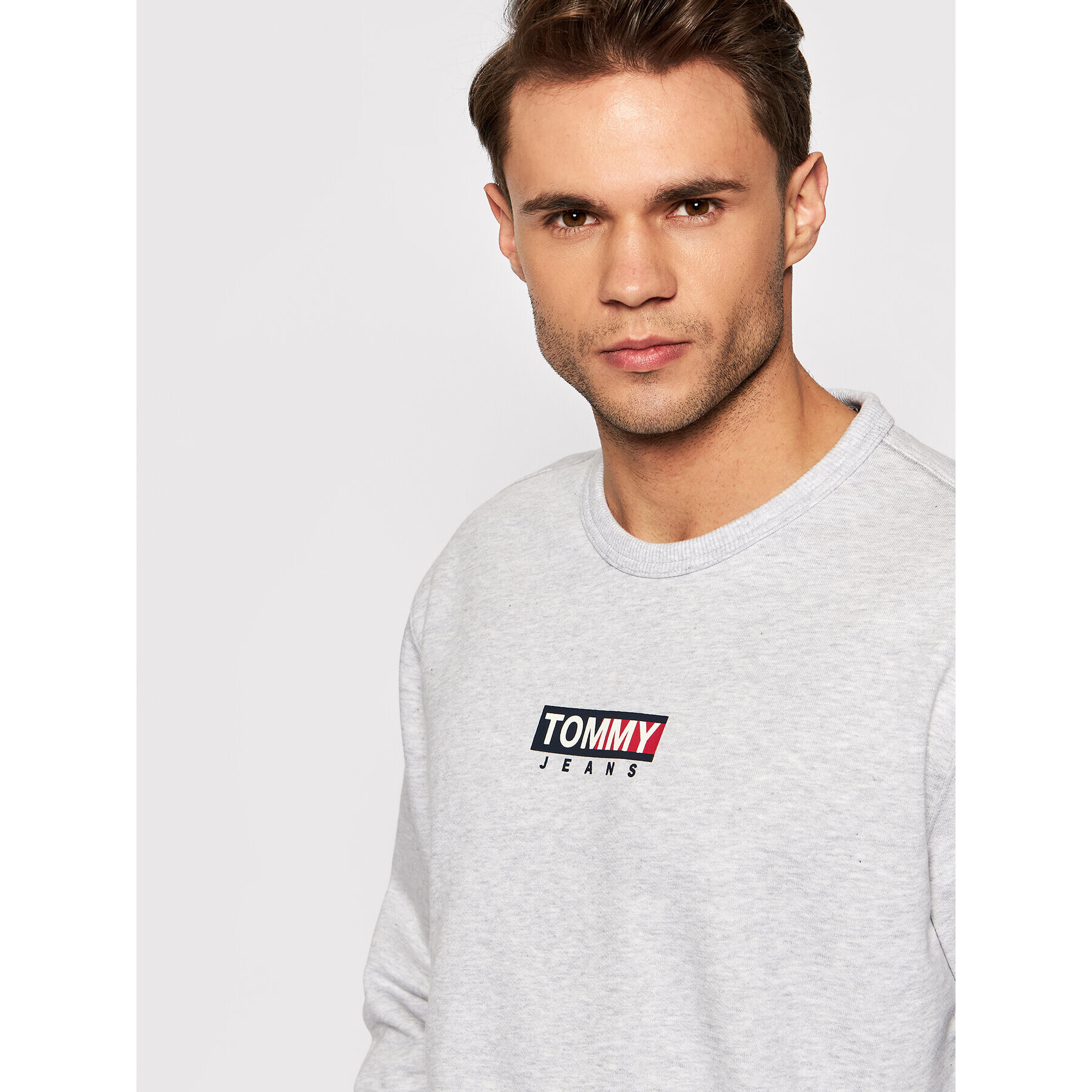 Tommy Jeans Суитшърт Entry Graphic Crew DM0DM11627 Сив Regular Fit - Pepit.bg