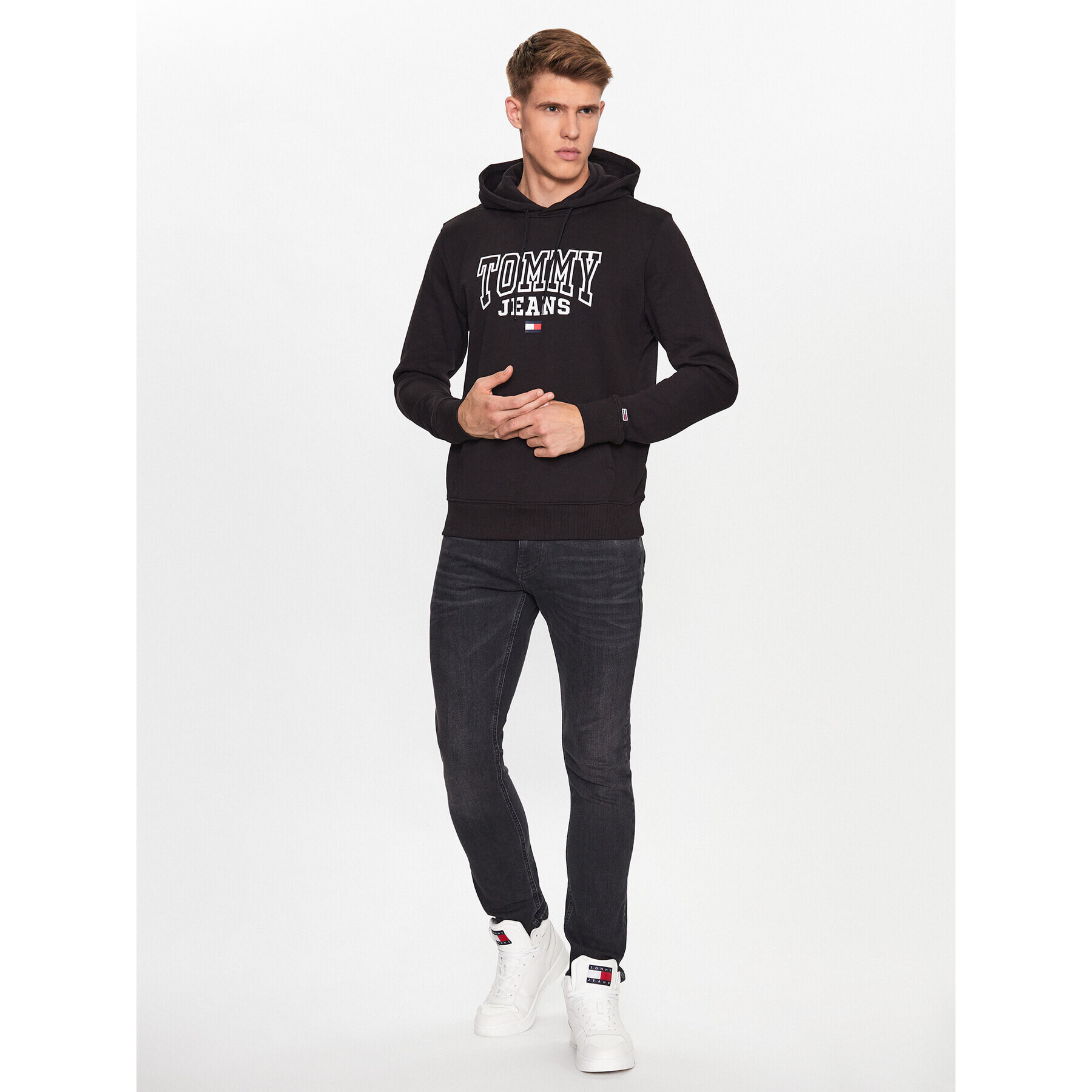 Tommy Jeans Суитшърт Entry Graphic DM0DM16792 Черен Regular Fit - Pepit.bg
