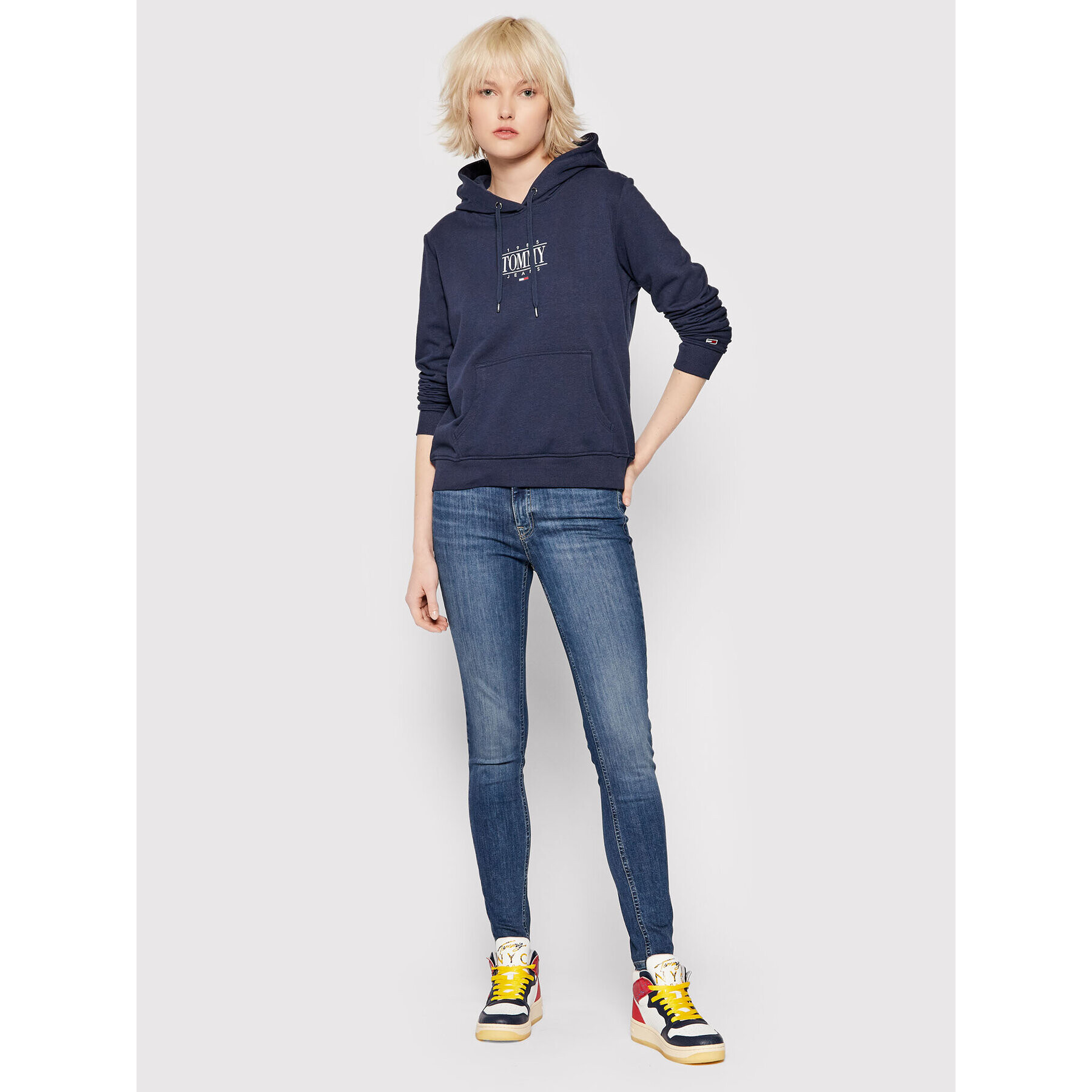 Tommy Jeans Суитшърт Essential DW0DW11049 Тъмносин Regular Fit - Pepit.bg