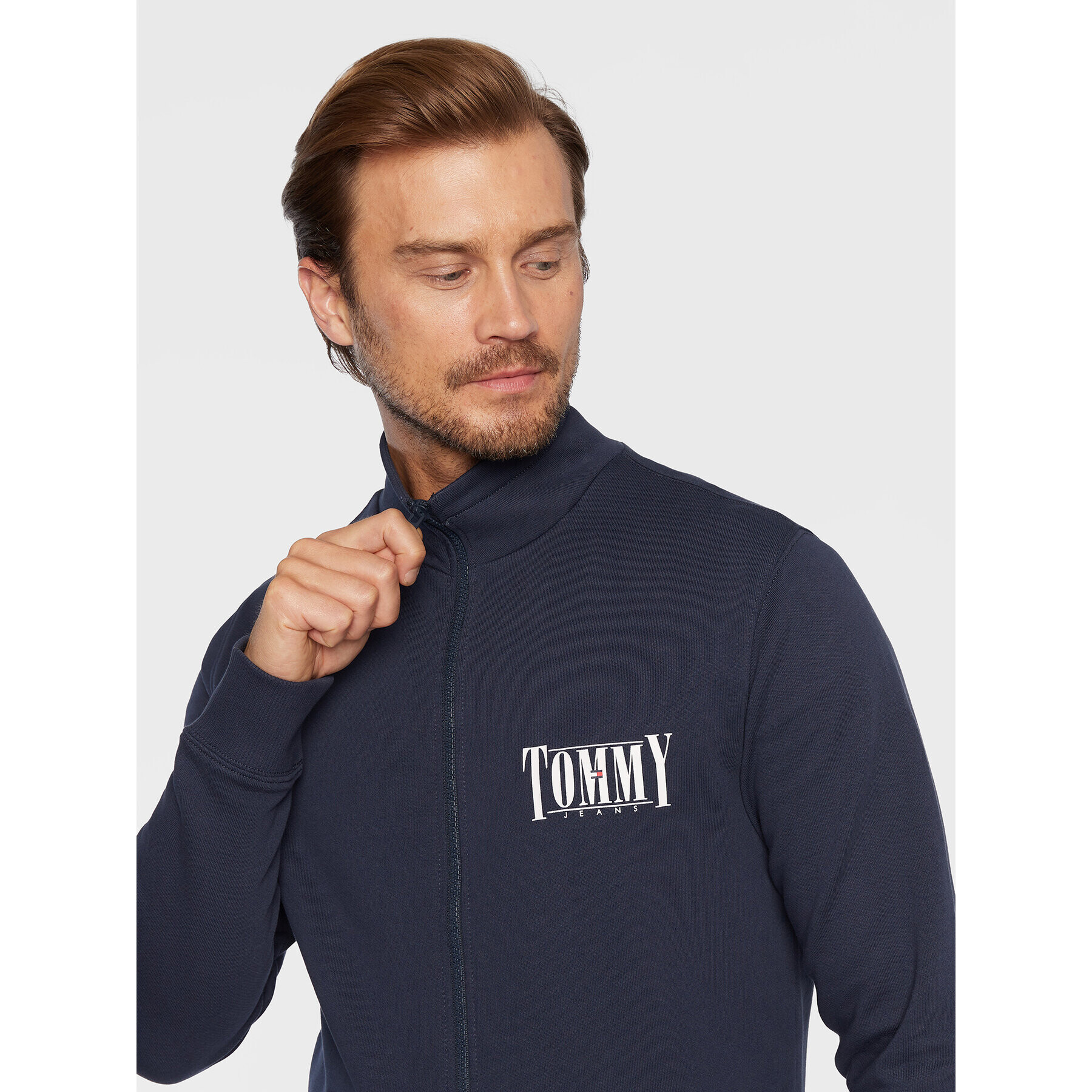 Tommy Jeans Суитшърт Essential Graphic DM0DM15008 Тъмносин Regular Fit - Pepit.bg