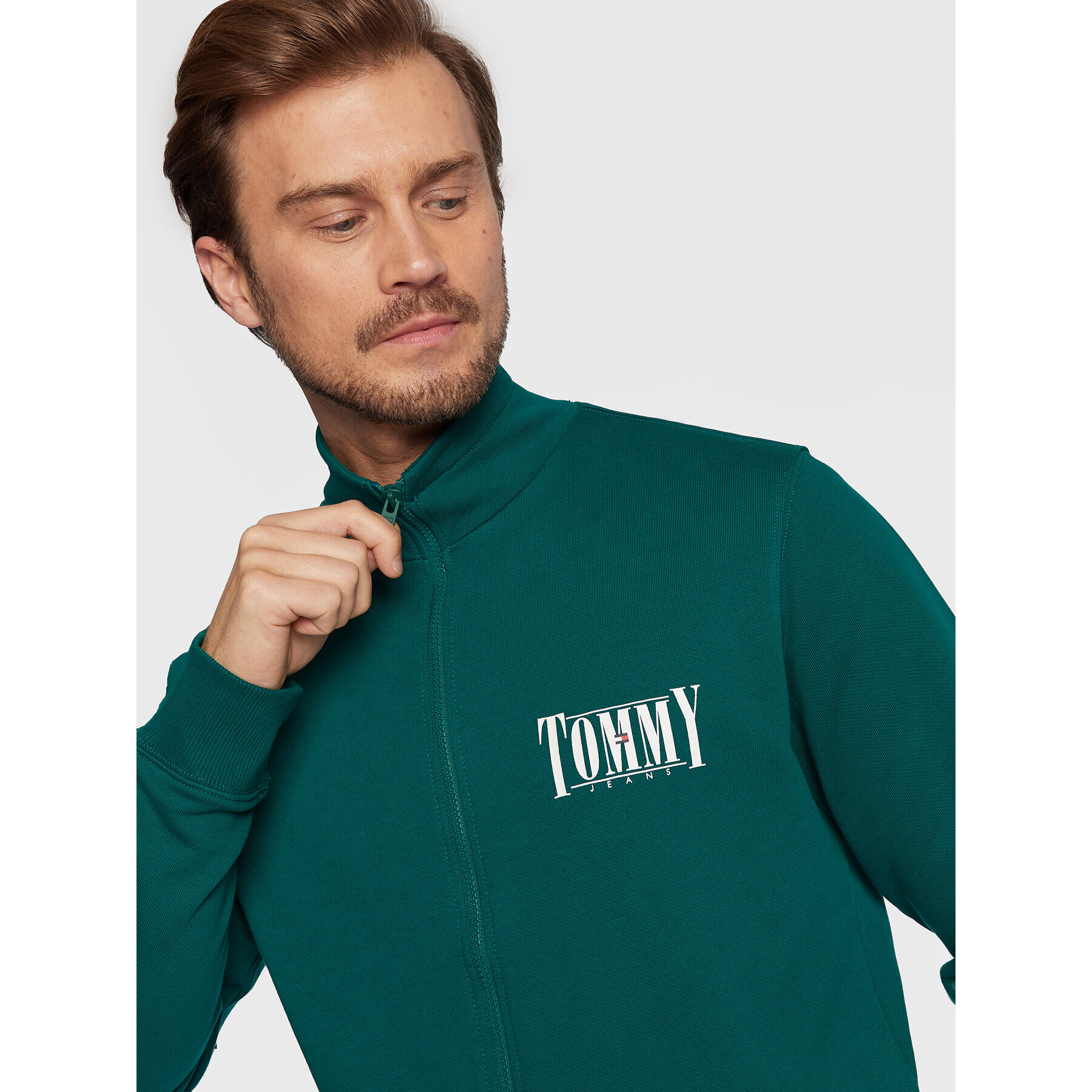 Tommy Jeans Суитшърт Essential Graphic DM0DM15008 Зелен Regular Fit - Pepit.bg