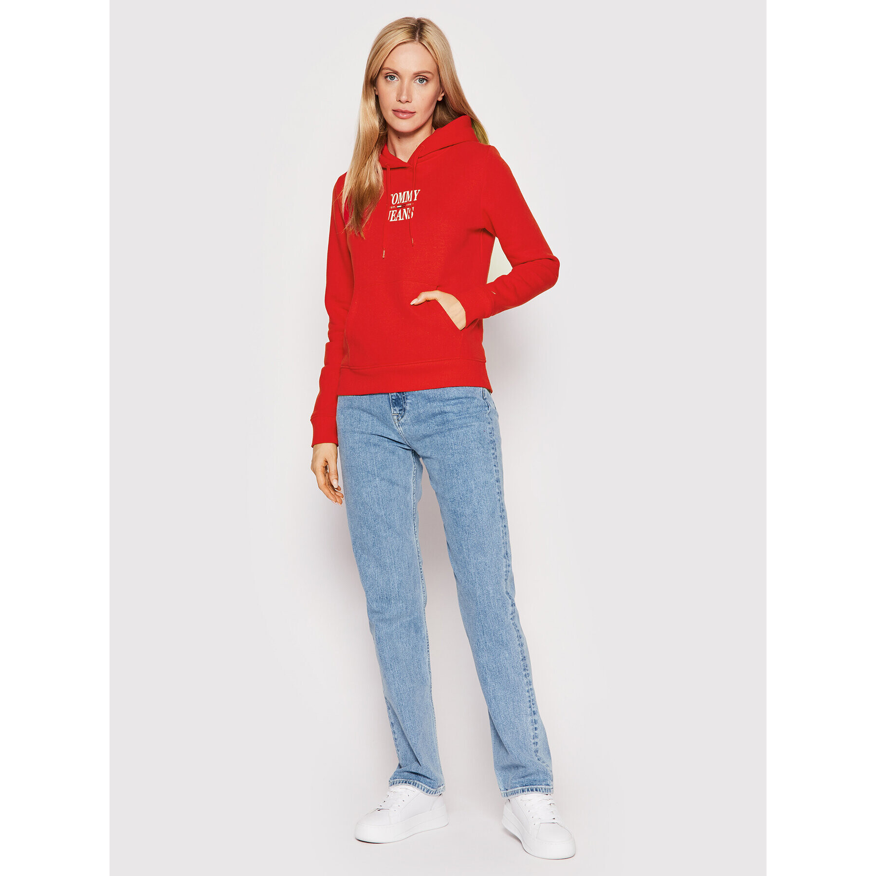 Tommy Jeans Суитшърт Essential Logo DW0DW12650 Червен Regular Fit - Pepit.bg