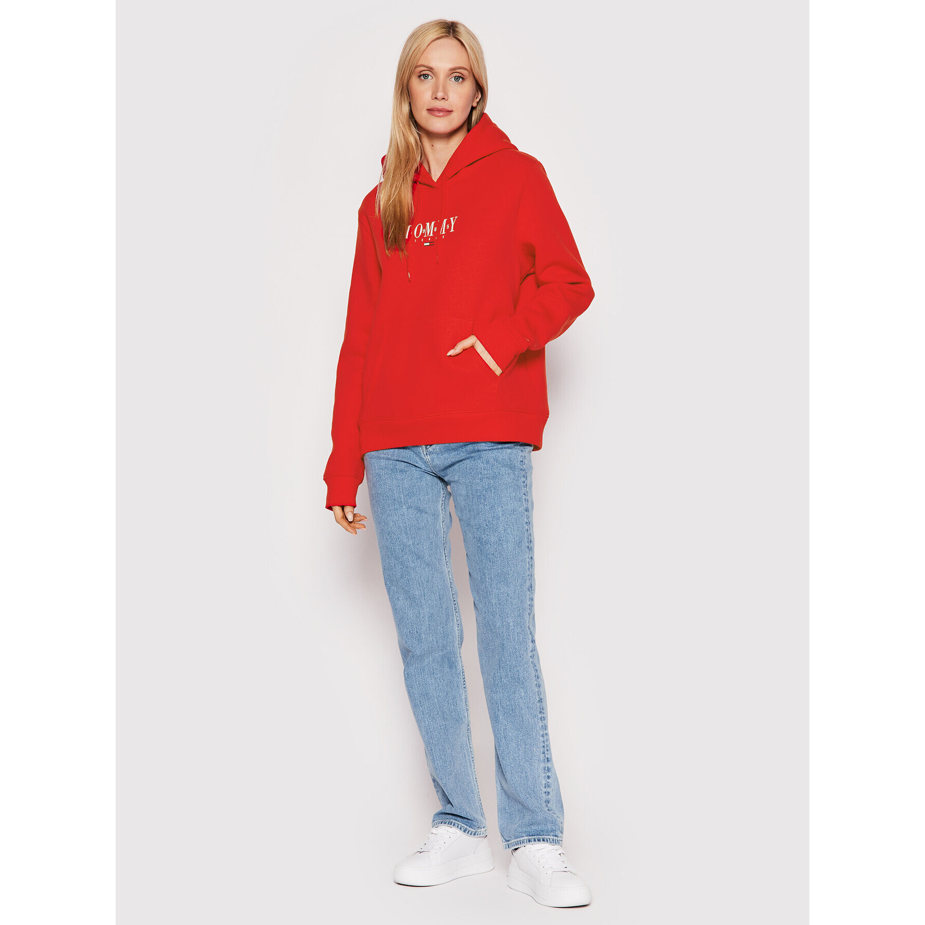 Tommy Jeans Суитшърт Essential Logo DW0DW12723 Червен Regular Fit - Pepit.bg
