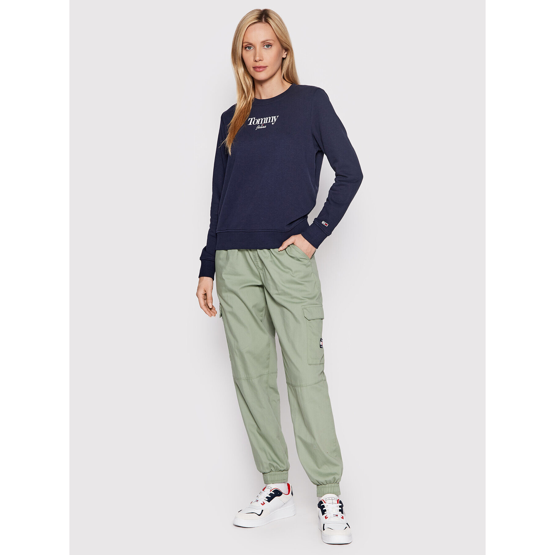 Tommy Jeans Суитшърт Essential Logo DW0DW13574 Тъмносин Regular Fit - Pepit.bg