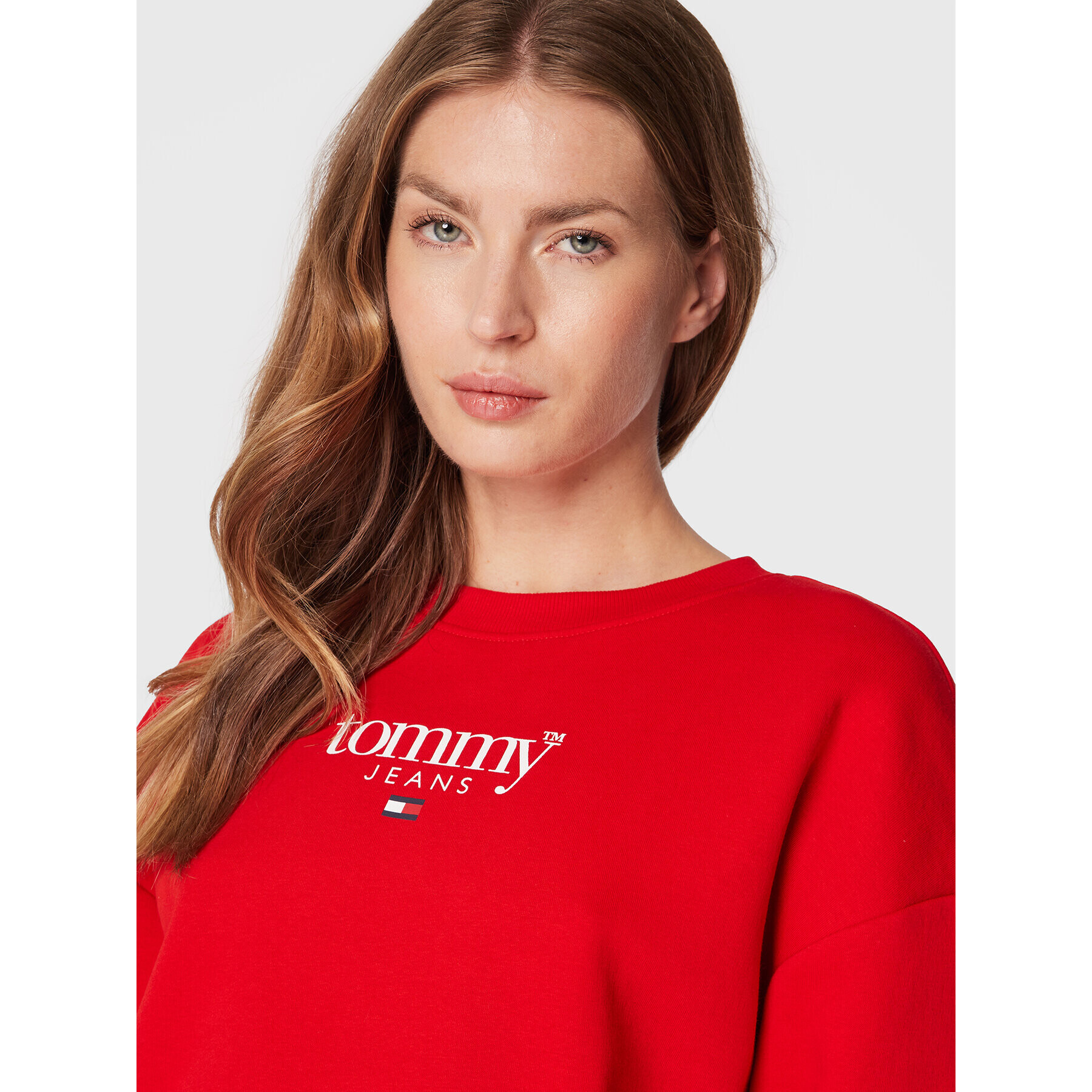 Tommy Jeans Суитшърт Essential Logo DW0DW14325 Червен Relaxed Fit - Pepit.bg