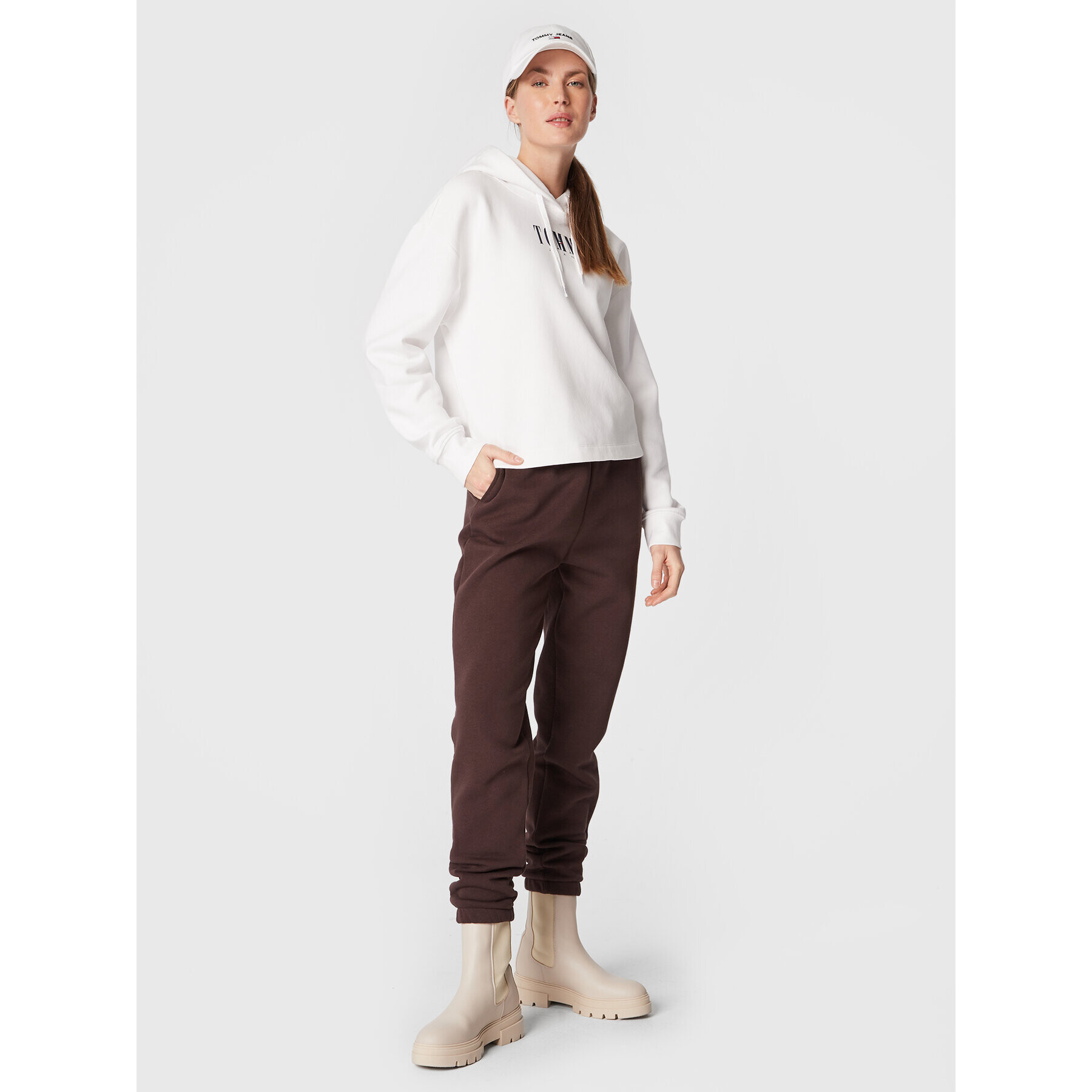 Tommy Jeans Суитшърт Essential Logo DW0DW14327 Бял Relaxed Fit - Pepit.bg