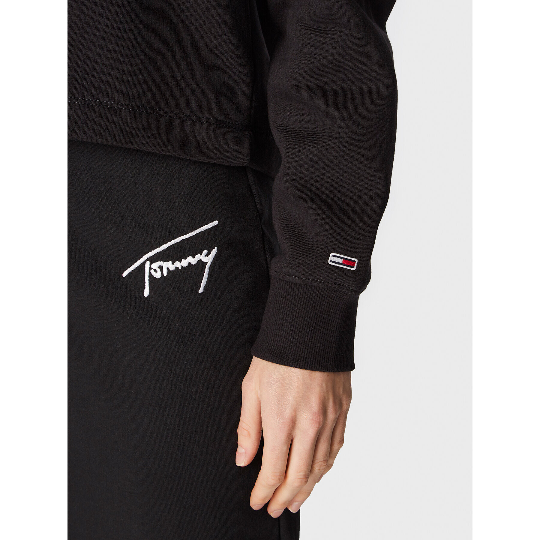 Tommy Jeans Суитшърт Essential Logo DW0DW14327 Черен Relaxed Fit - Pepit.bg