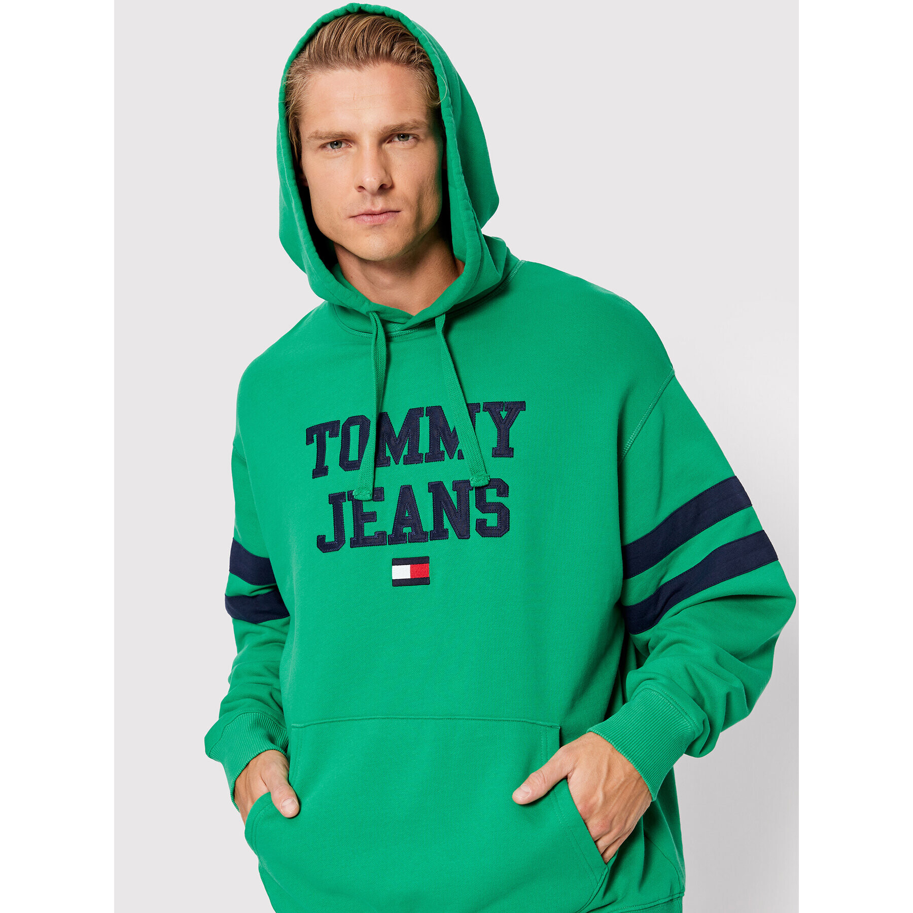 Tommy Jeans Суитшърт Graphic DM0DM14944 Зелен Regular Fit - Pepit.bg