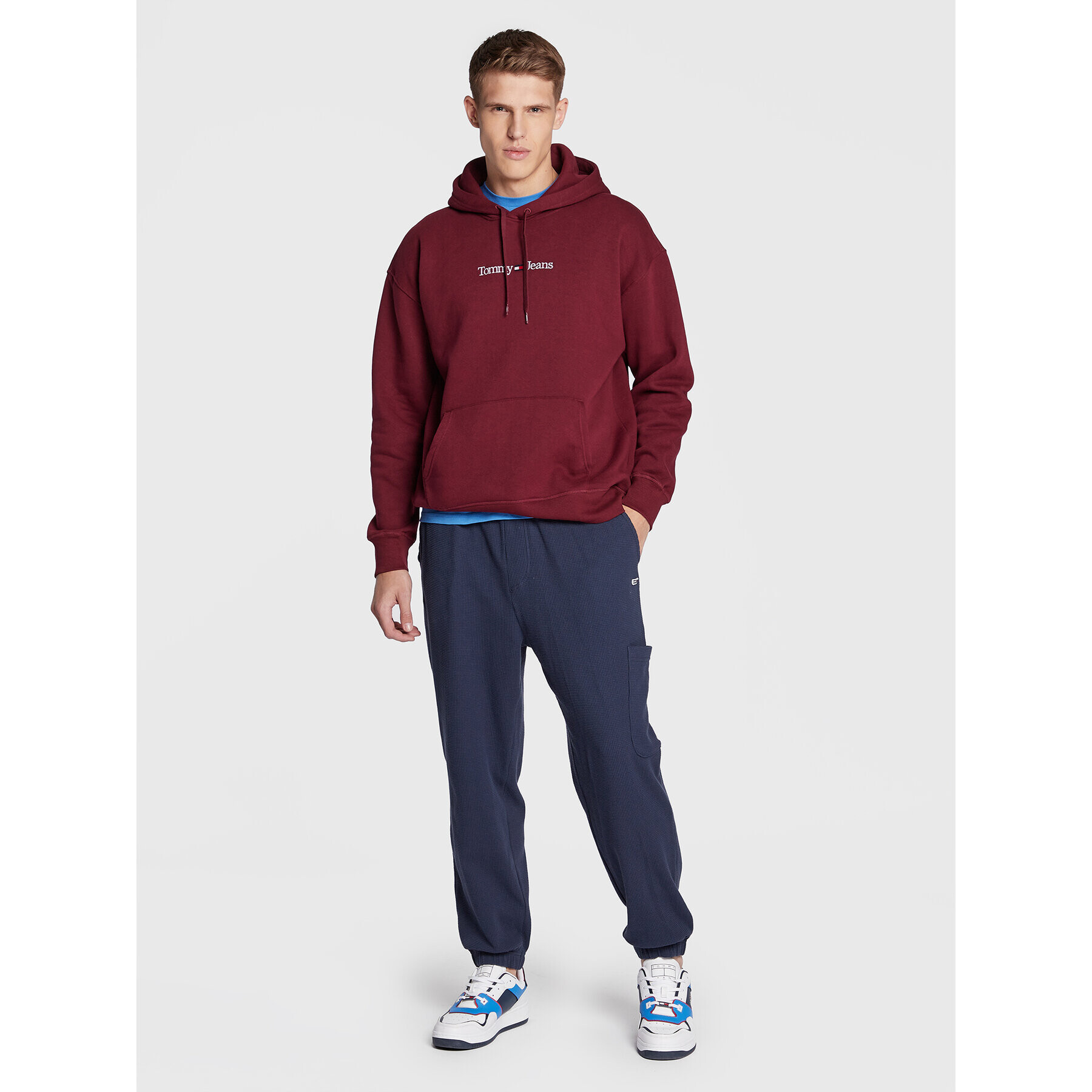Tommy Jeans Суитшърт Linear DM0DM15013 Бордо Regular Fit - Pepit.bg