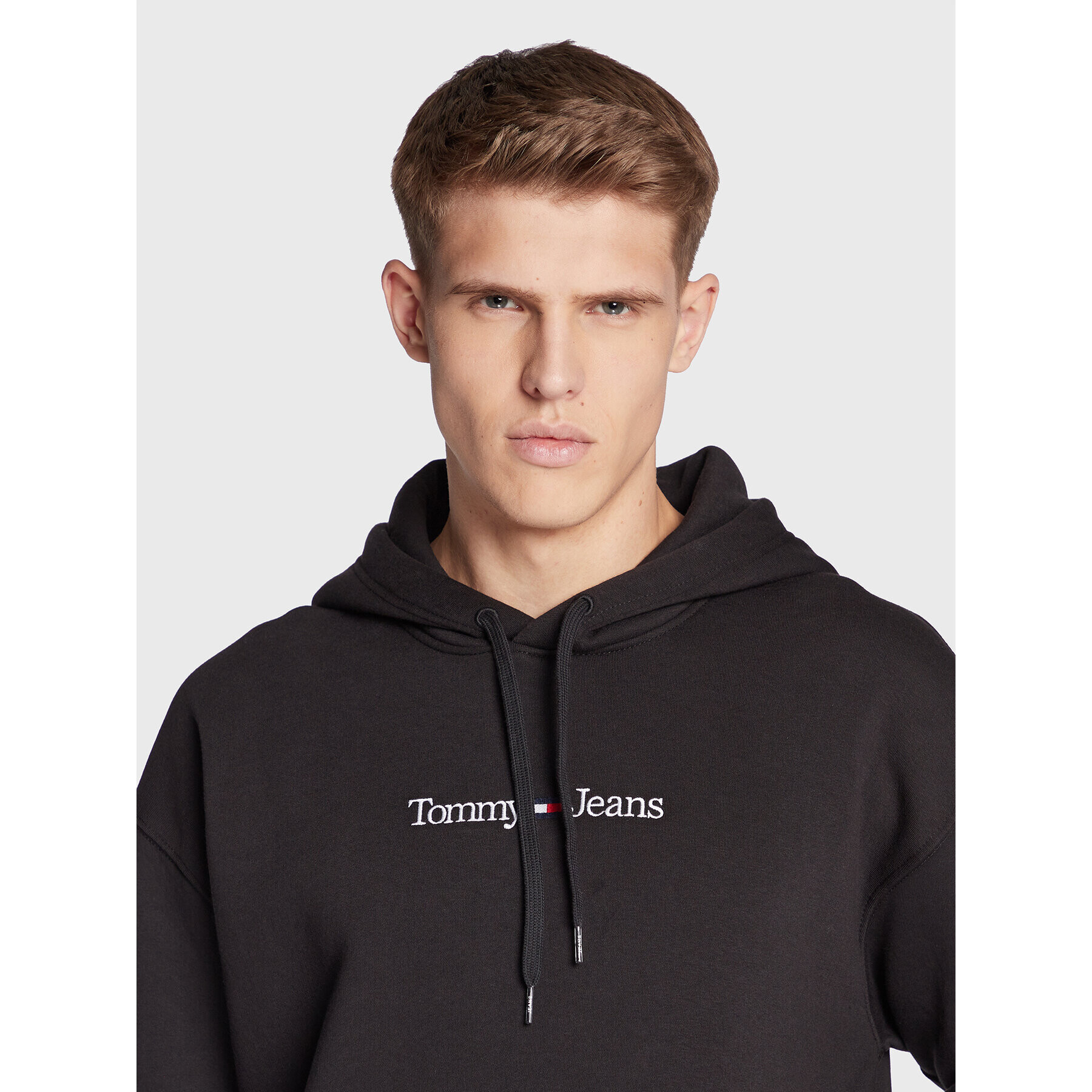 Tommy Jeans Суитшърт Linear DM0DM15013 Черен Regular Fit - Pepit.bg