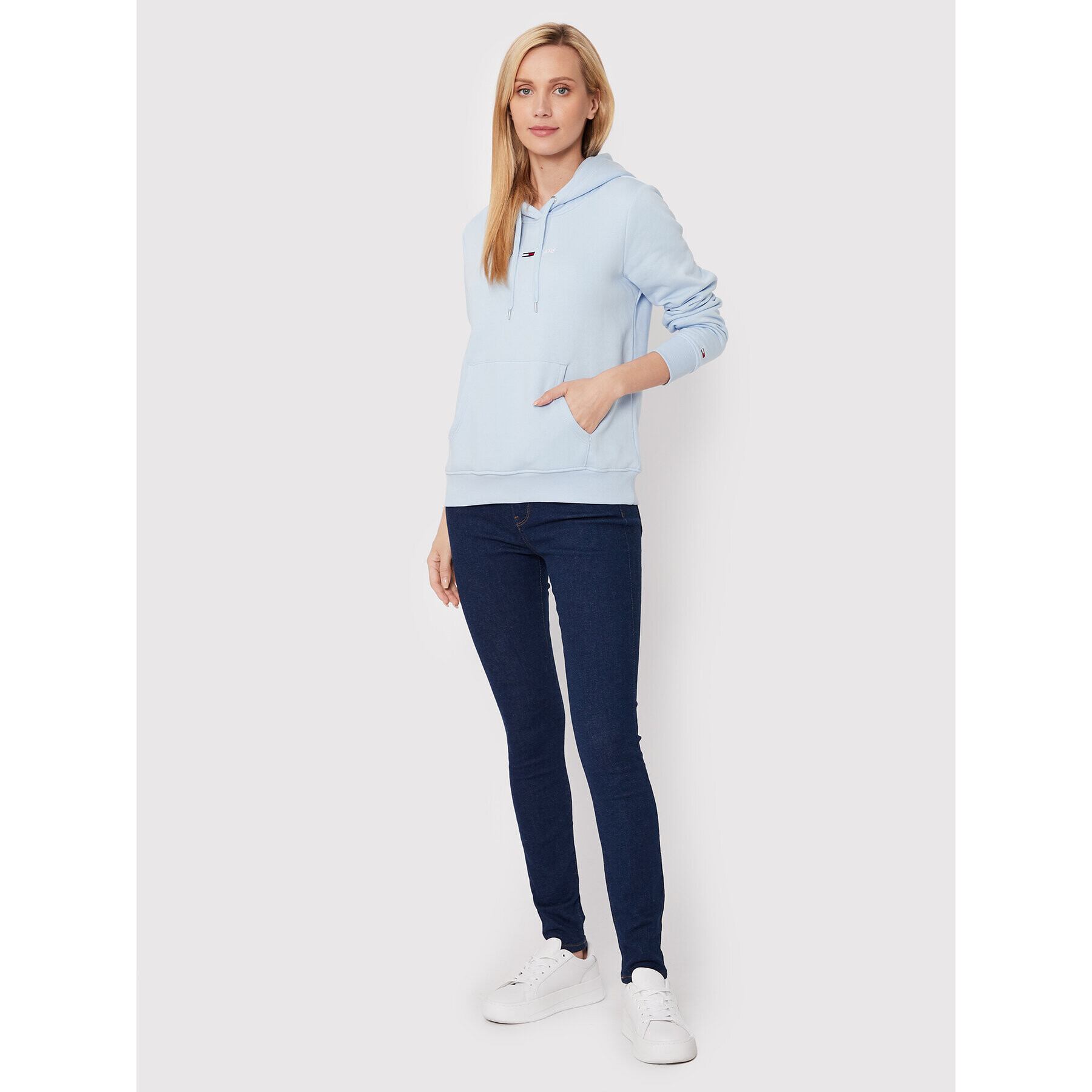 Tommy Jeans Суитшърт Linear Logo DW0DW10132 Син Regular Fit - Pepit.bg
